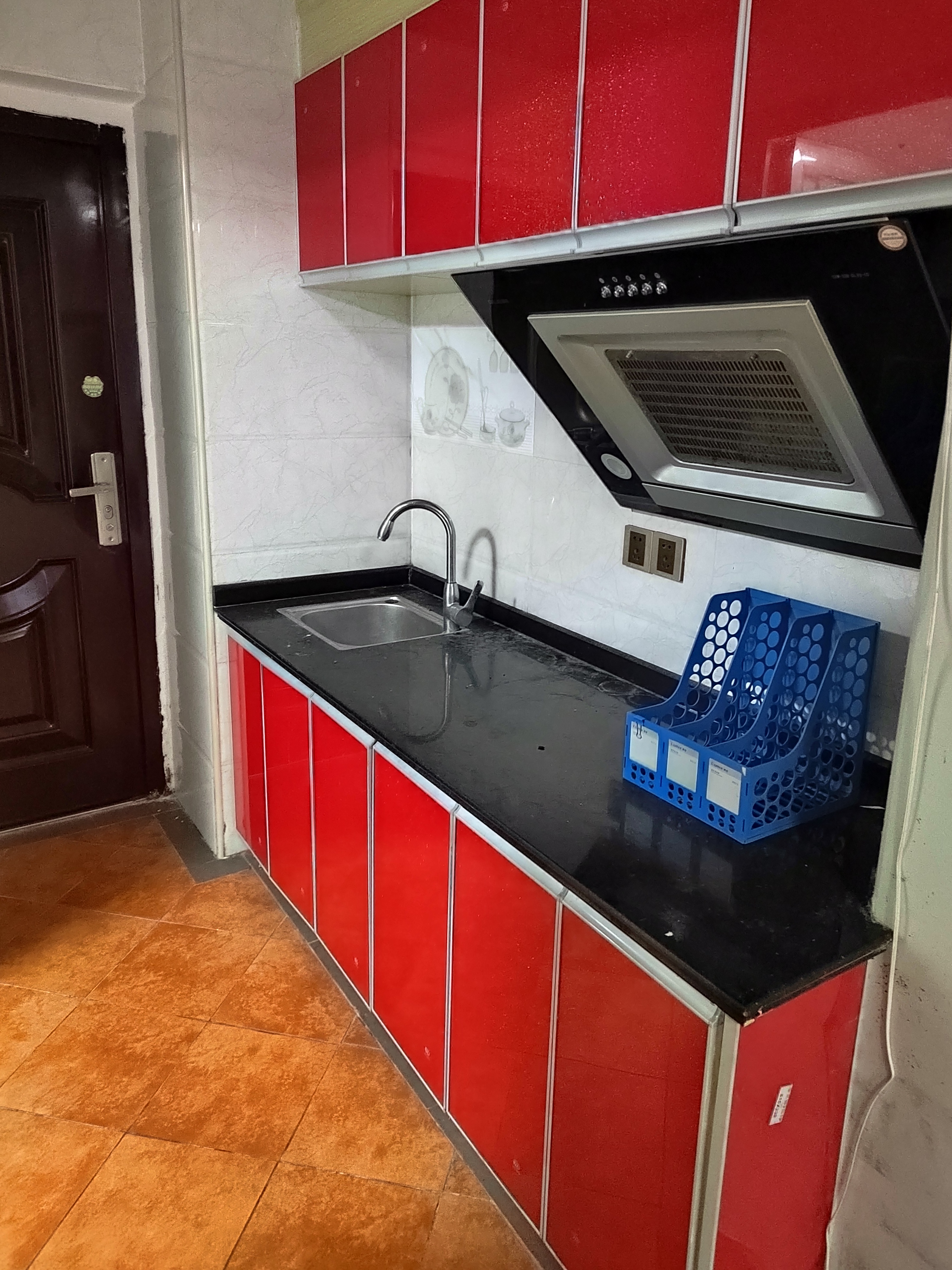 华融大厦 1室1厅1卫 900.0元/月 华融大厦 1室1厅1卫 900.0元/月室内图