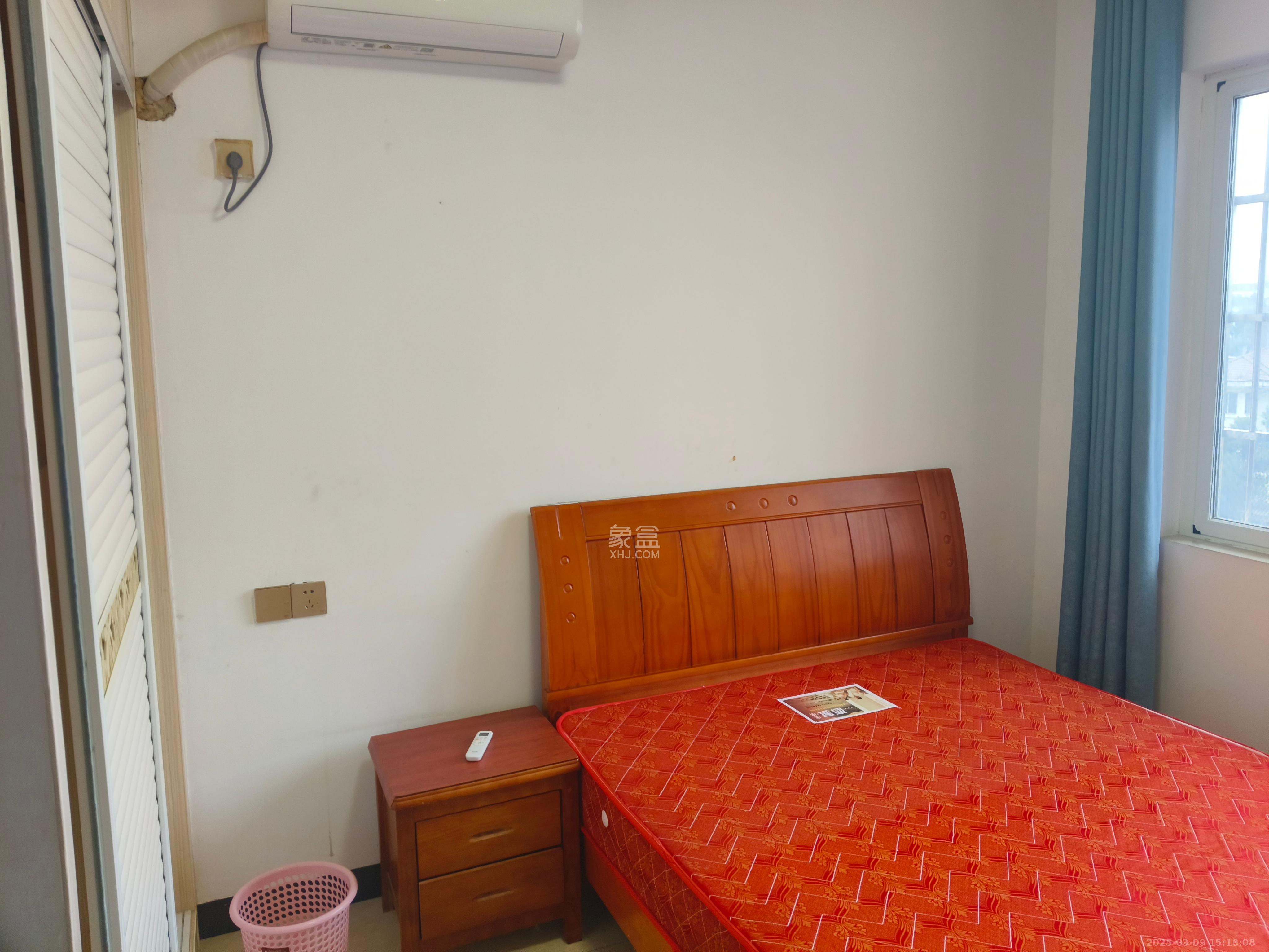 和润园一、二期 3室2厅2卫 2200.0元/月 和润园一、二期 3室2厅2卫 2200.0元/月室内图