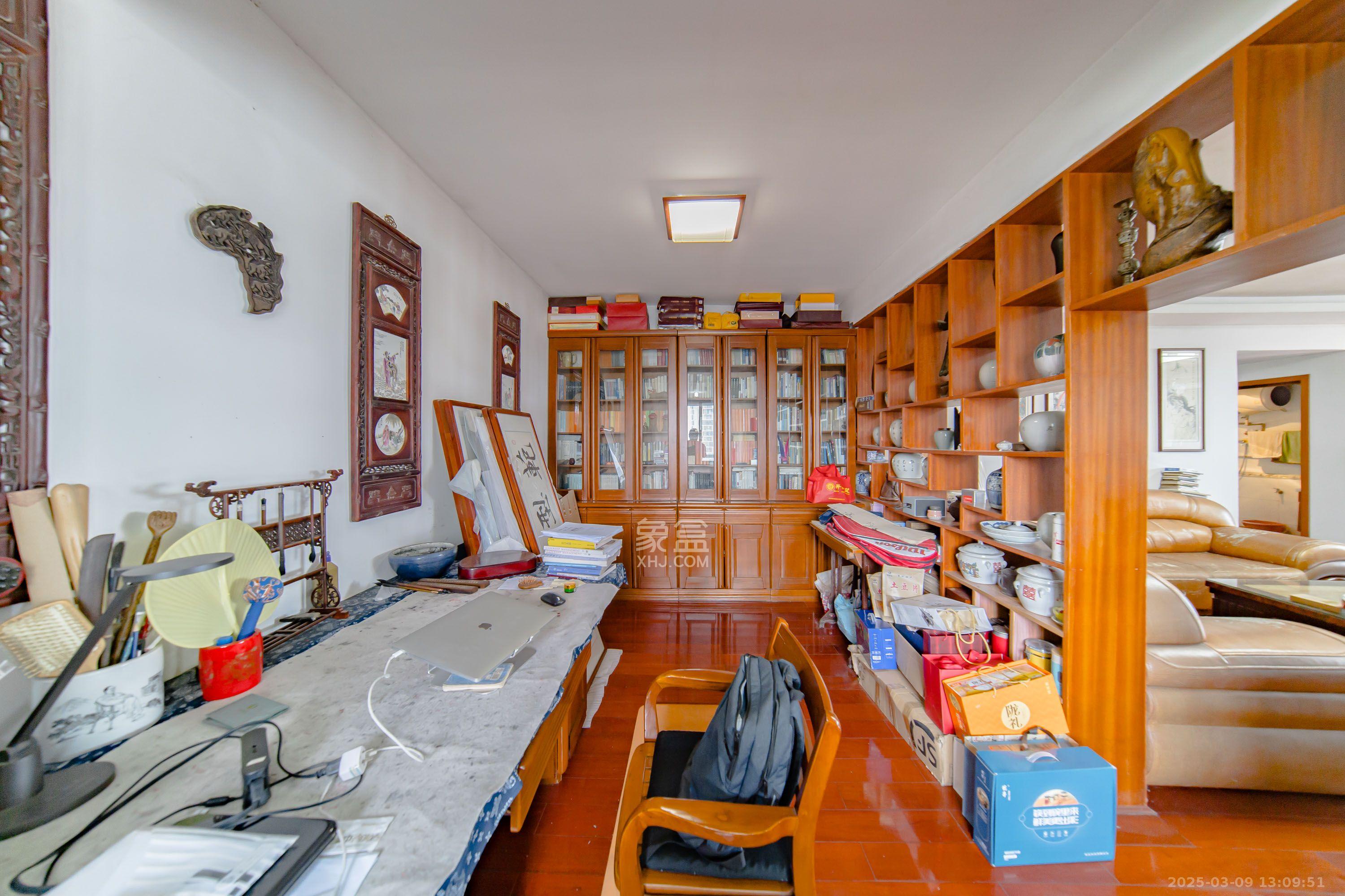 阳光100一期、四五期 5室2厅2卫 3000.0元/月 阳光100一期、四五期 5室2厅2卫 3000.0元/月室内图