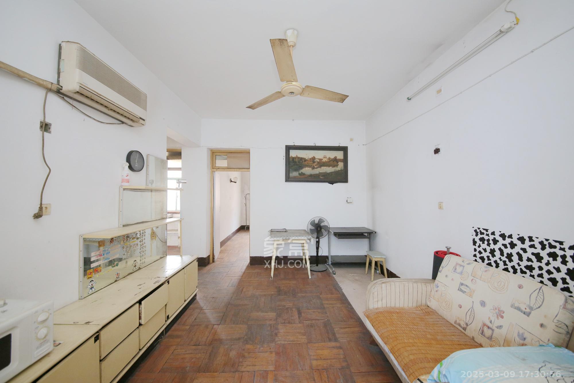 湖商住宅楼  3室2厅1卫   1500.00元/月室内图
