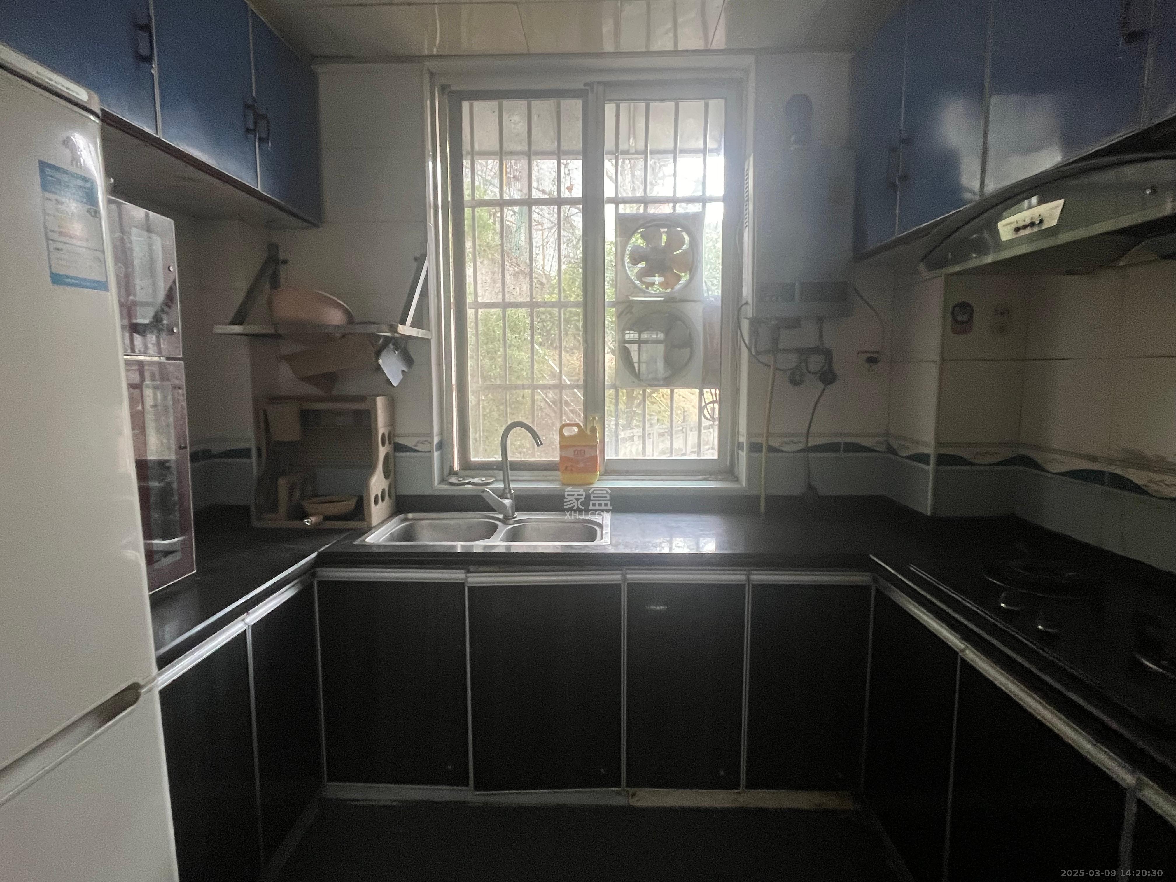 亨景楼(亨璟楼)(享景楼) 1室0厅0卫 2800.0元/月 亨景楼(亨璟楼)(享景楼) 1室0厅0卫 2800.0元/月室内图