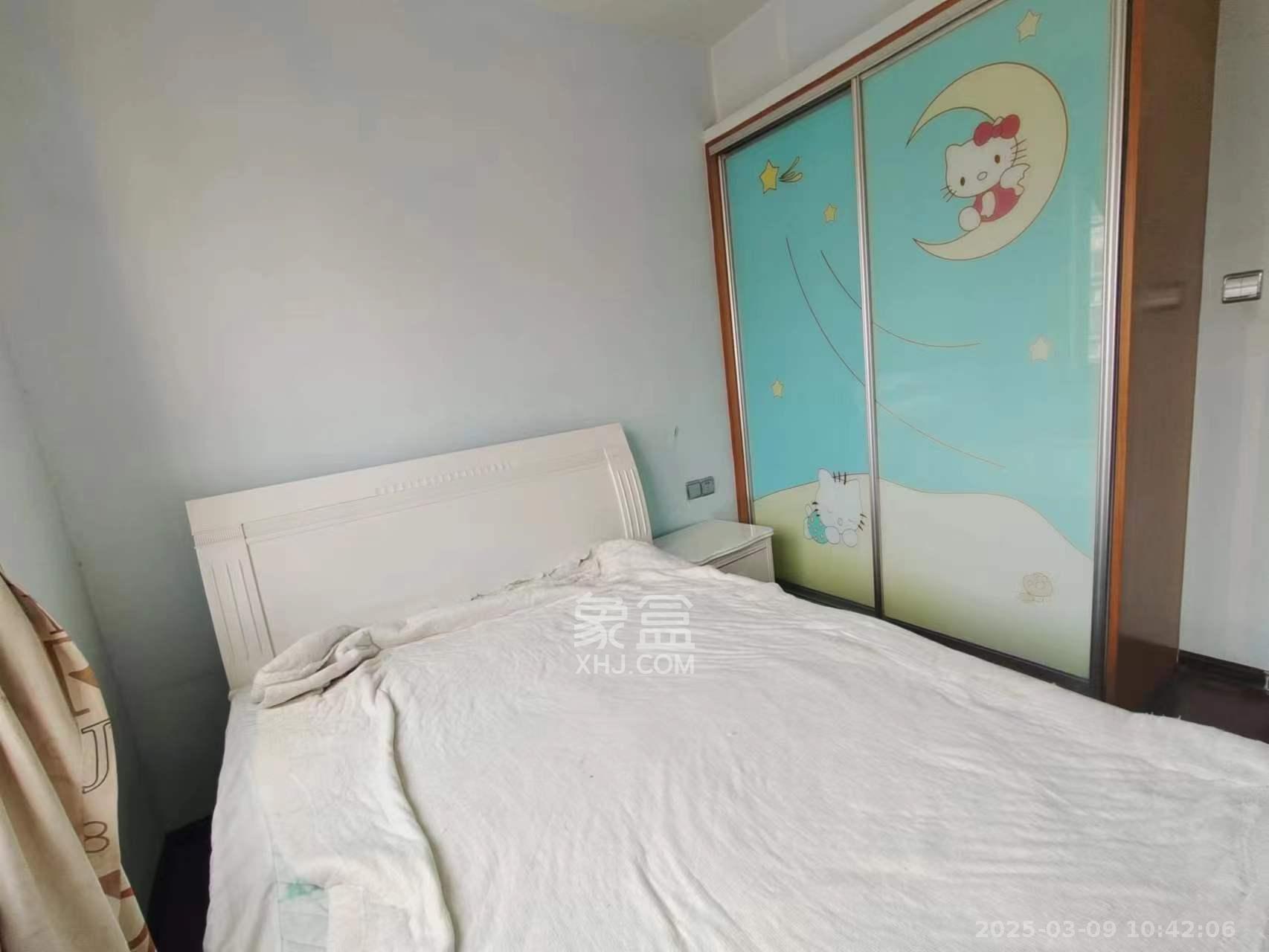 高林金三华邸  3室2厅2卫   1800.00元/月室内图