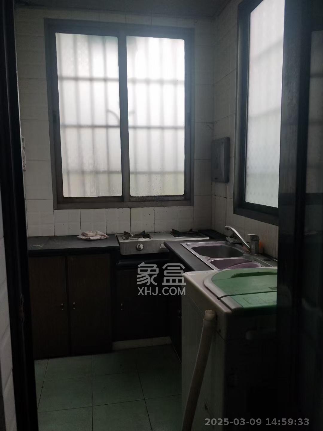 禾花村 2室1厅1卫 600.0元/月 禾花村 2室1厅1卫 600.0元/月室内图