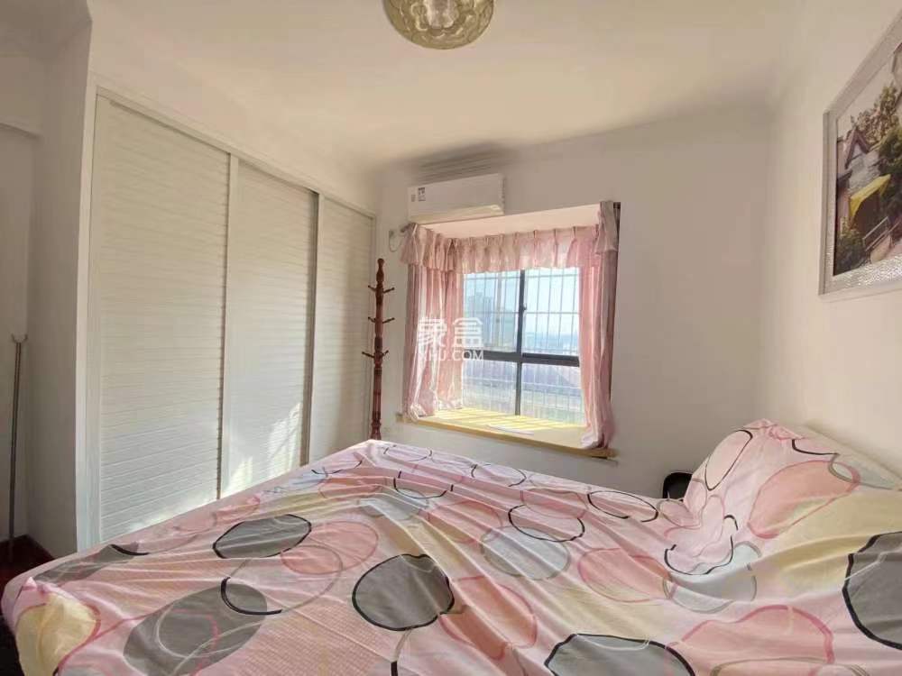 江岸公馆 1室0厅0卫 1500.0元/月 江岸公馆 1室0厅0卫 1500.0元/月室内图