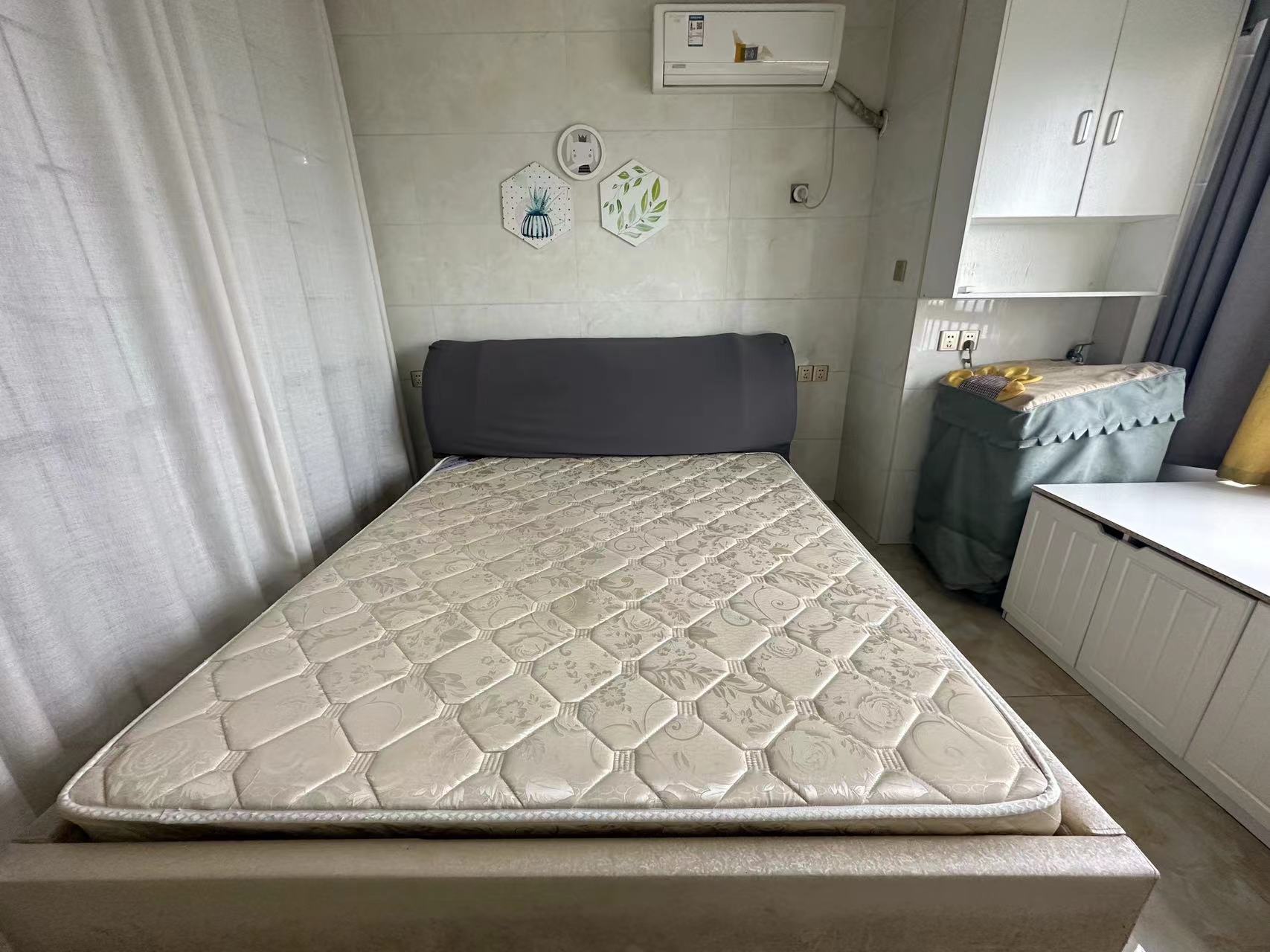 梓山湖公馆 1室1厅1卫 1200.0元/月 梓山湖公馆 1室1厅1卫 1200.0元/月室内图