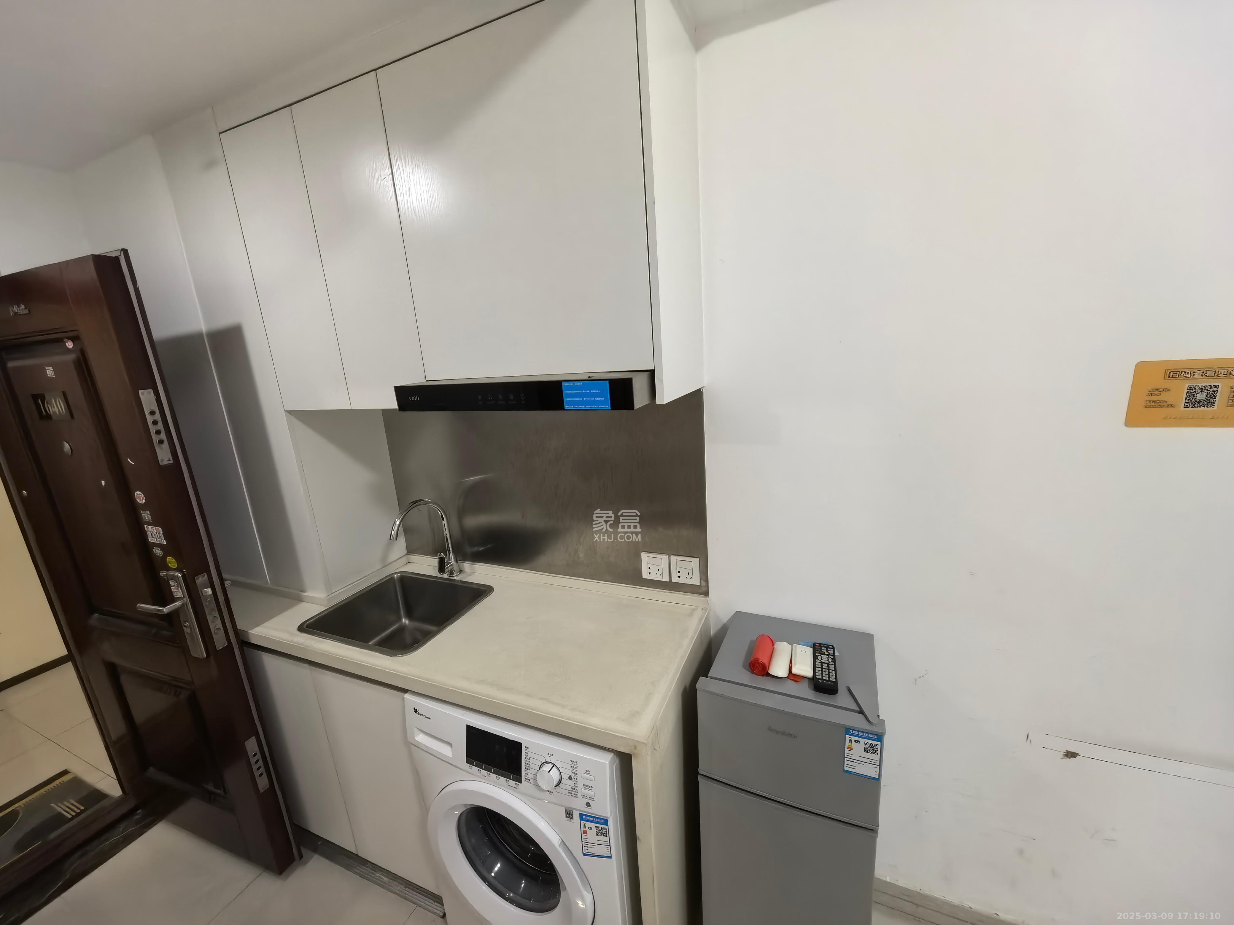 绿地之窗   31.64㎡      800.0元/月室内图