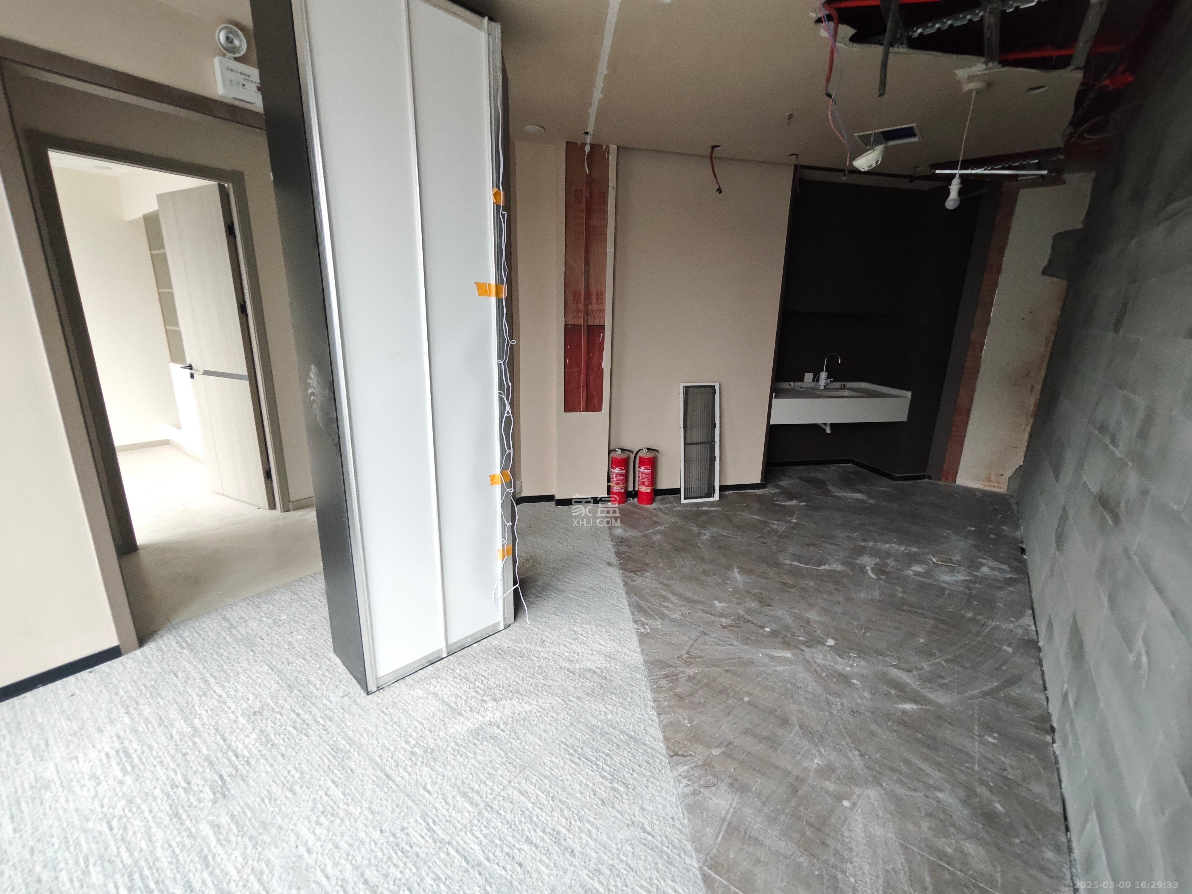 旺德府万象时代   176.0㎡      13500.0元/月室内图