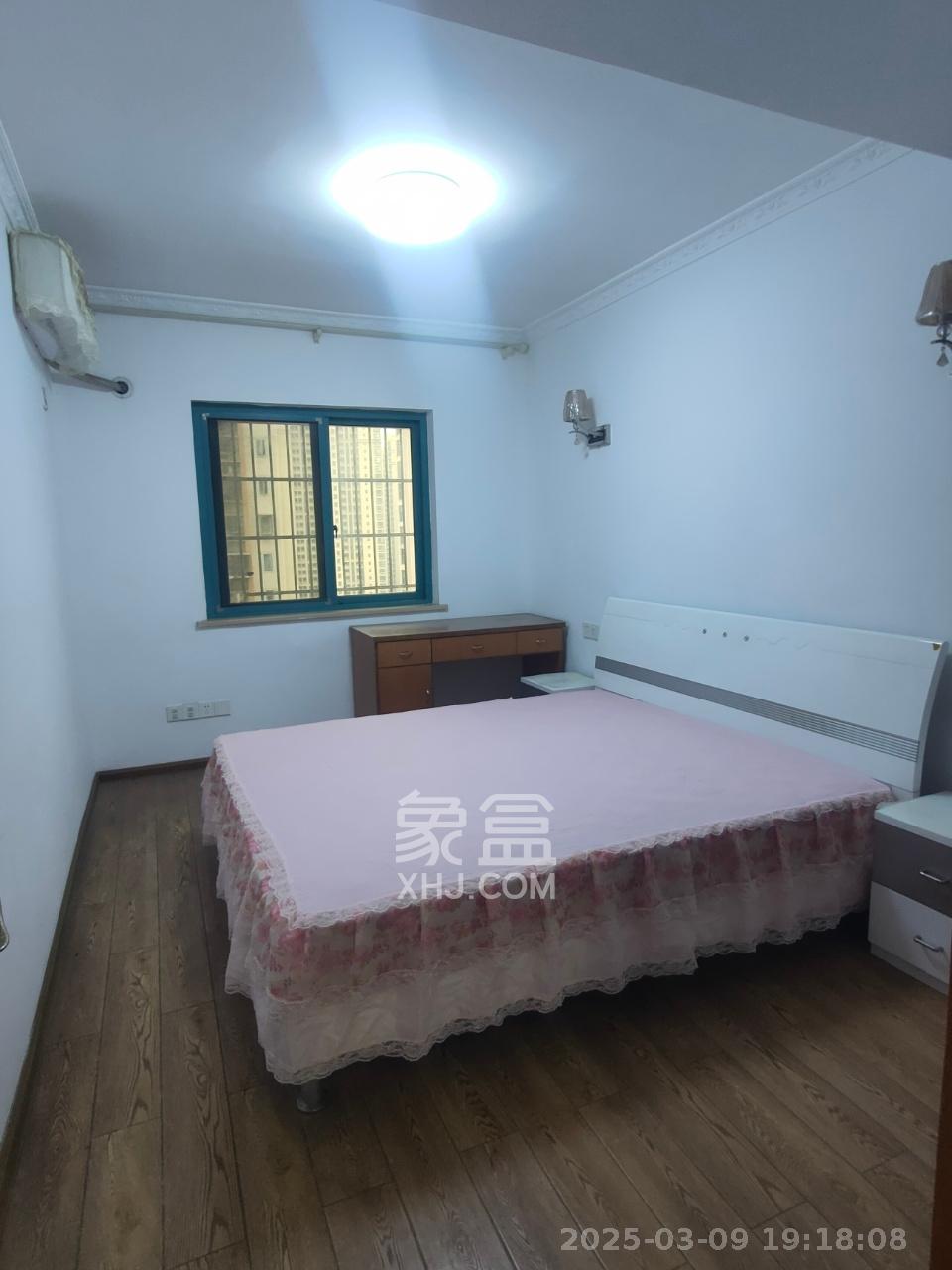 蝴蝶谷 3室2厅2卫 2200.0元/月 蝴蝶谷 3室2厅2卫 2200.0元/月室内图