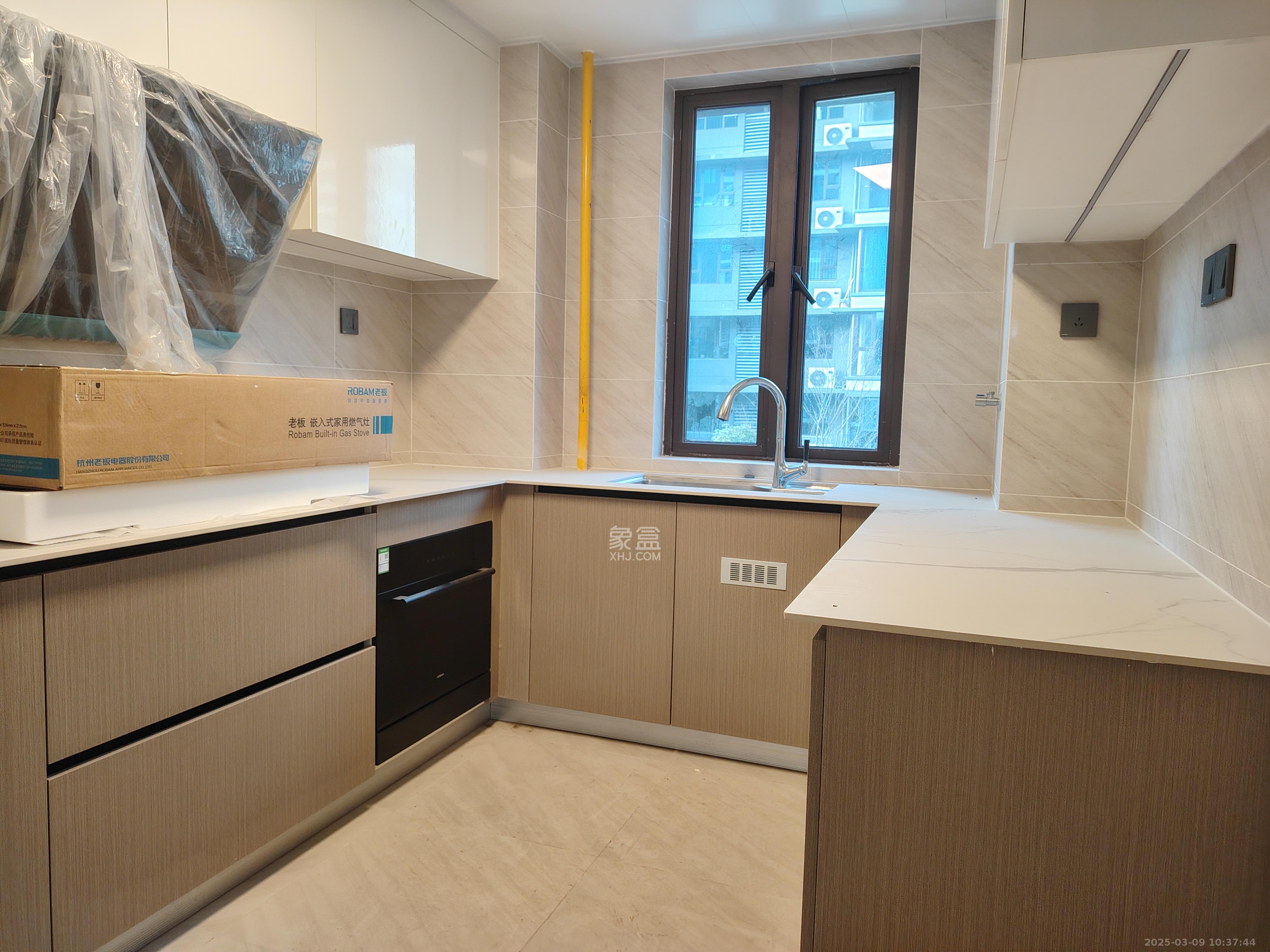 碧桂园阅山境 4室1厅2卫 3600.0元/月 碧桂园阅山境 4室1厅2卫 3600.0元/月室内图