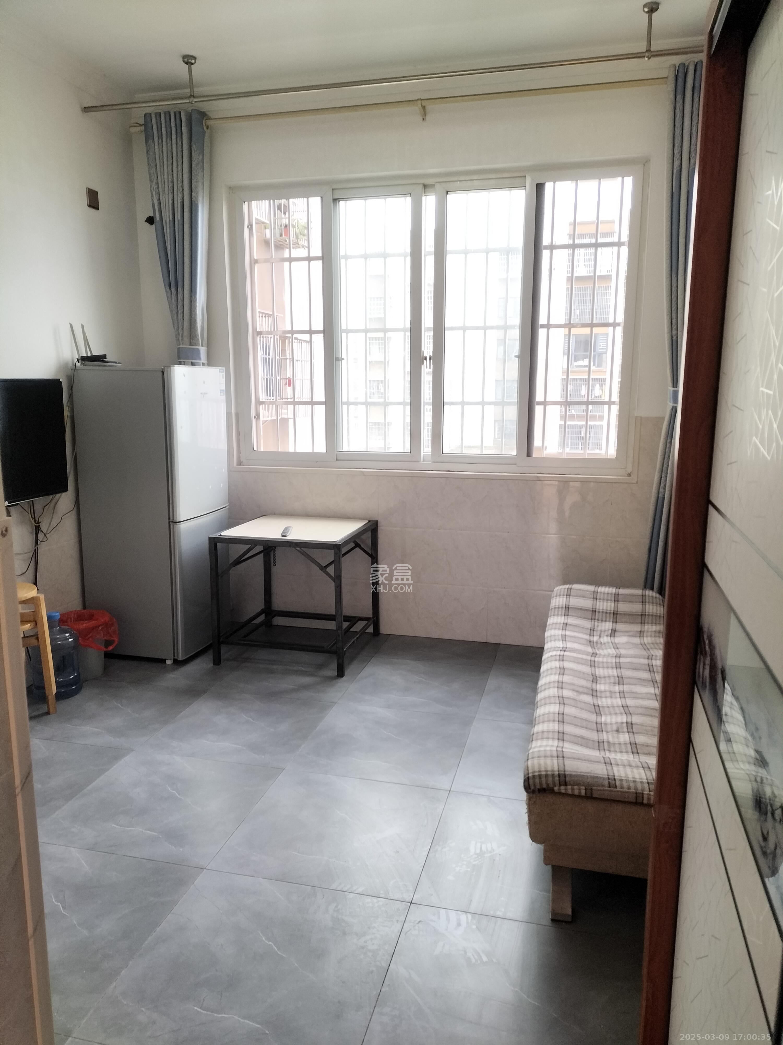 嘉顺苑 1室0厅1卫 1000.0元/月 嘉顺苑 1室0厅1卫 1000.0元/月室内图