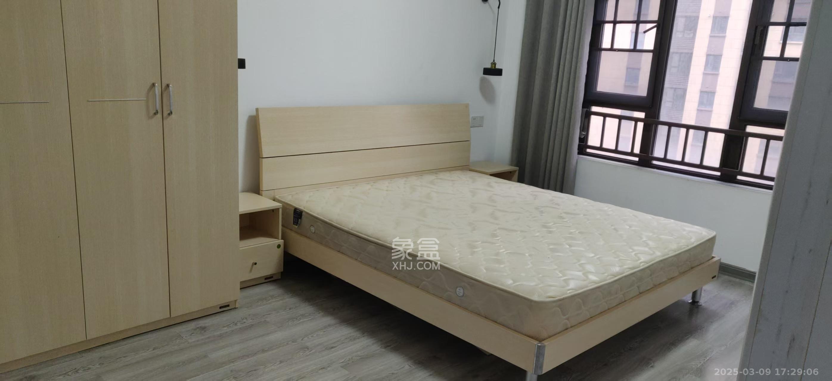 龍湖璟宸原著（龍湖紫宸）  3室2廳2衛(wèi)   2300.00元/月室內(nèi)圖