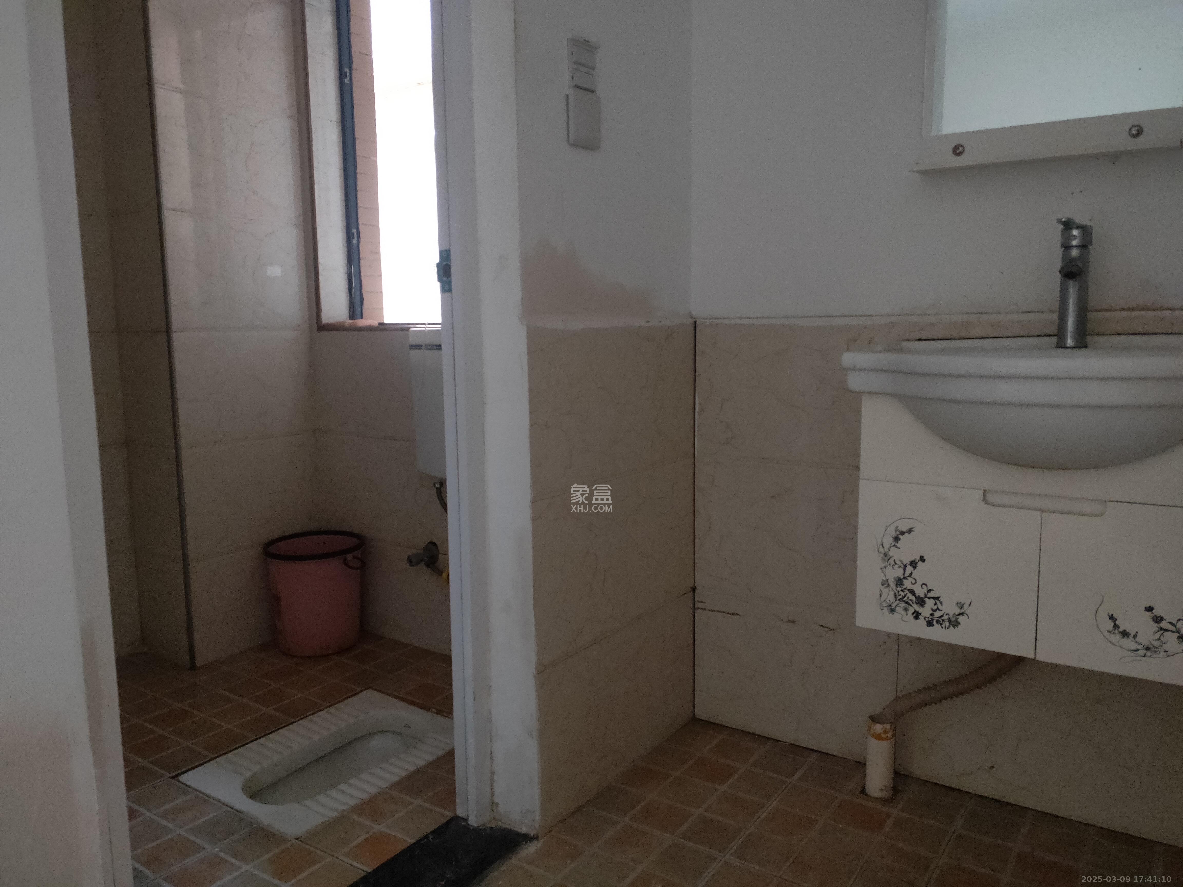水墨林溪  3室2厅1卫   2400.00元/月室内图