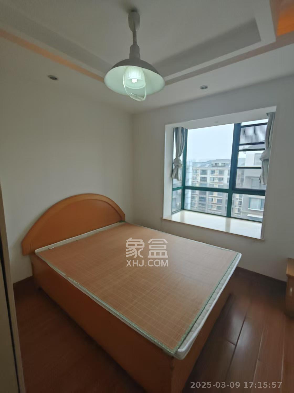 华天苑 3室2厅2卫 2900.0元/月 华天苑 3室2厅2卫 2900.0元/月室内图