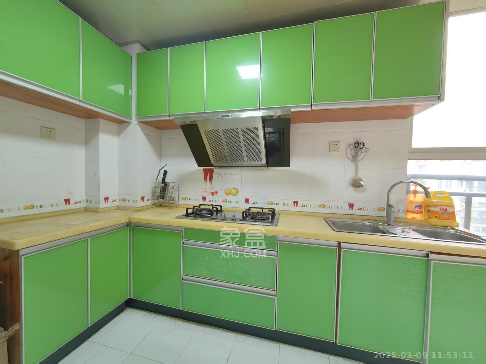 金碧文华 3室2厅2卫 2100.0元/月 金碧文华 3室2厅2卫 2100.0元/月室内图