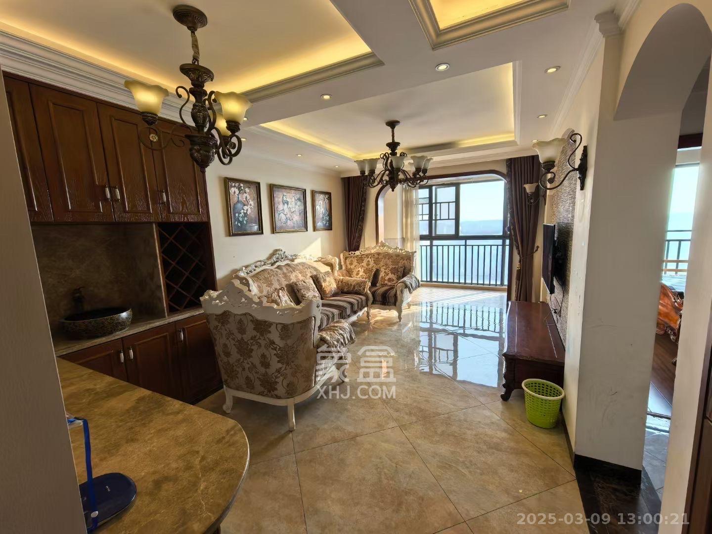 南庭城果 3室2厅1卫 2600.0元/月 南庭城果 3室2厅1卫 2600.0元/月室内图