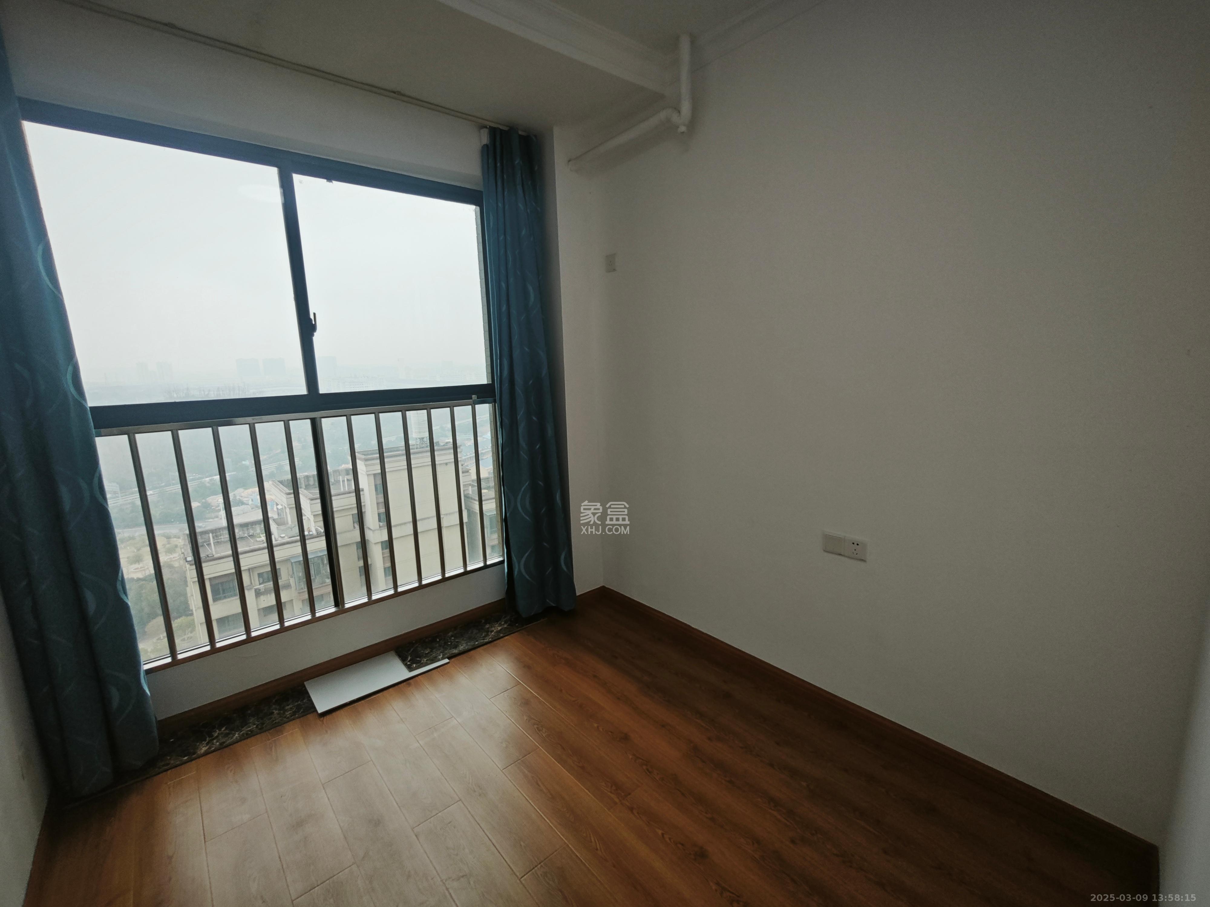 碧桂园南城首府(东宸林海) 4室2厅2卫 2300.0元/月 碧桂园南城首府(东宸林海) 4室2厅2卫 2300.0元/月室内图