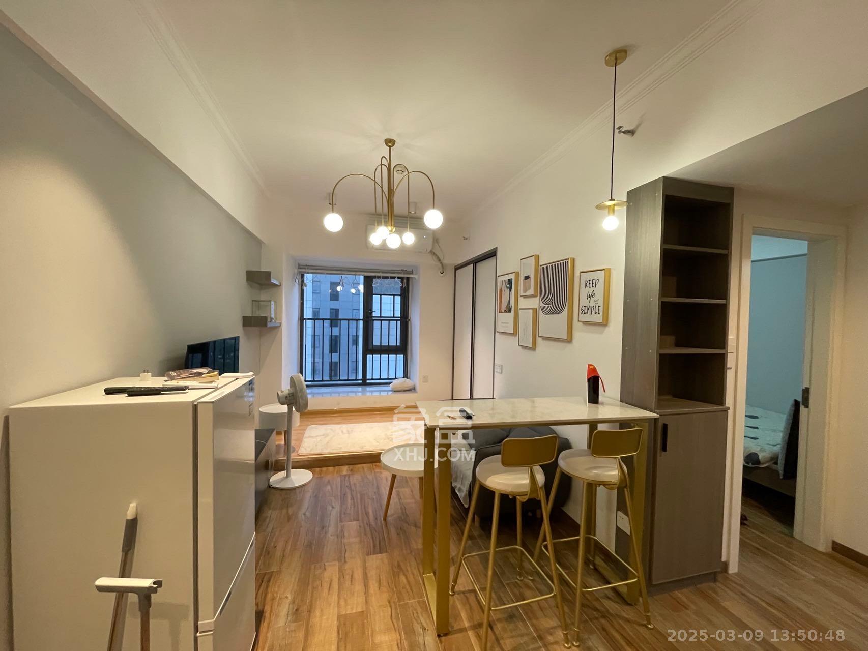 复地星光天地 1室0厅0卫 2600.0元/月 复地星光天地 1室0厅0卫 2600.0元/月室内图