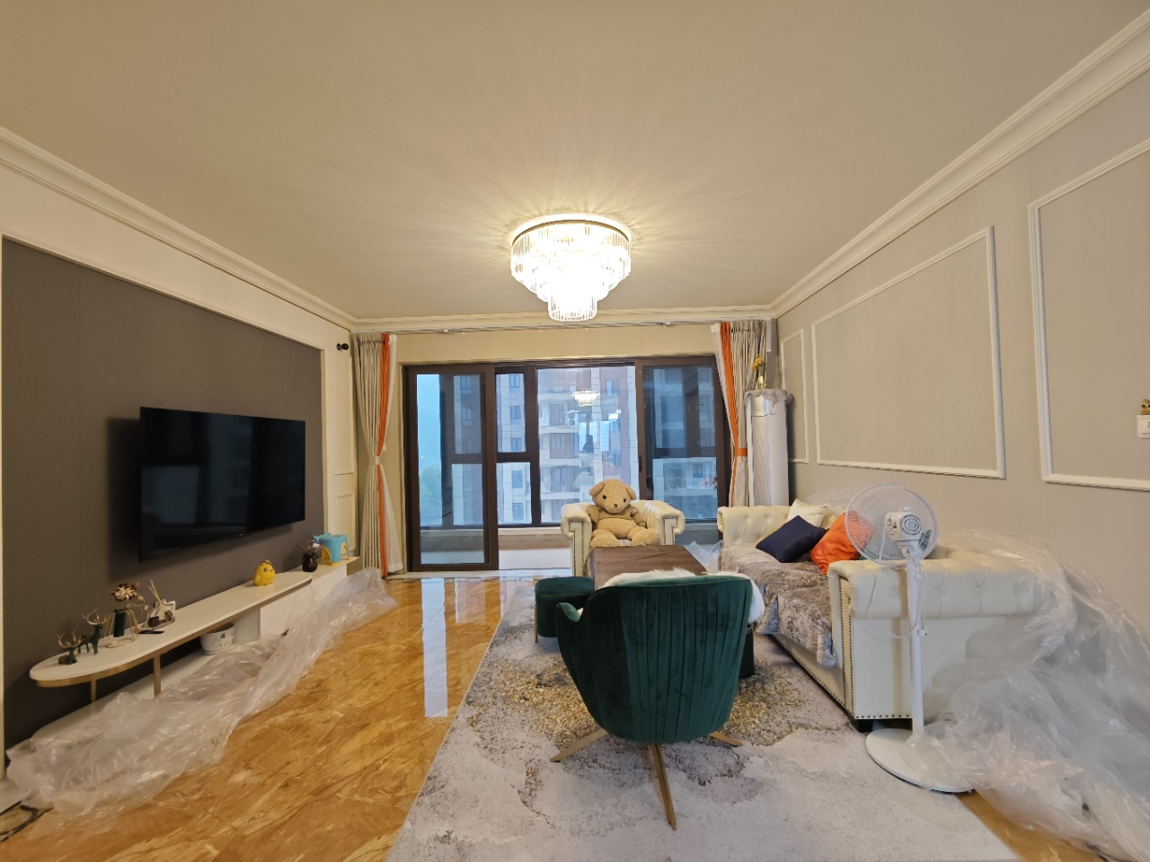 碧桂园豪园  4室2厅2卫    2000.0元/月室内图