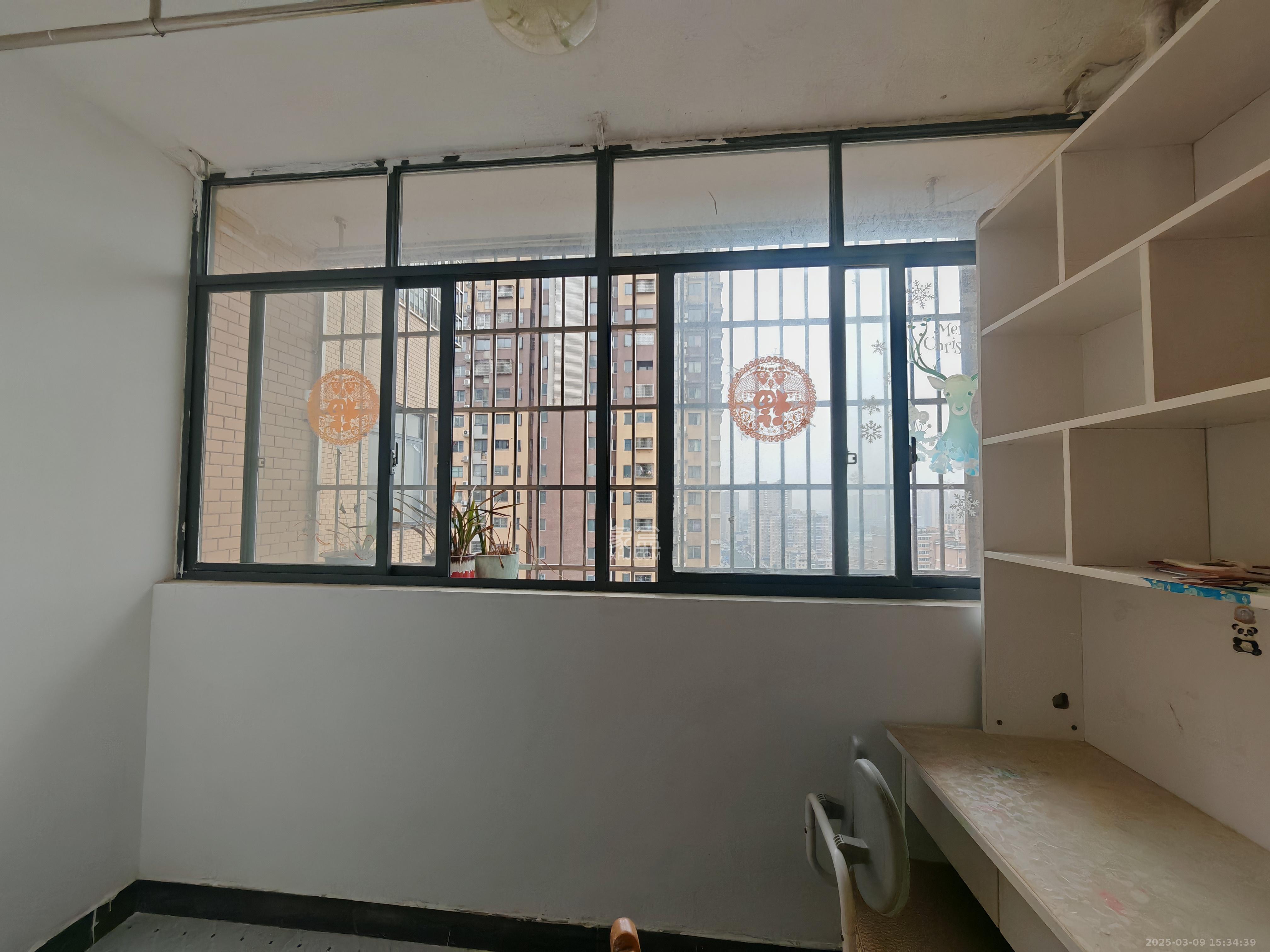中国铁建国际城一期  3室2厅1卫   1500.00元/月室内图