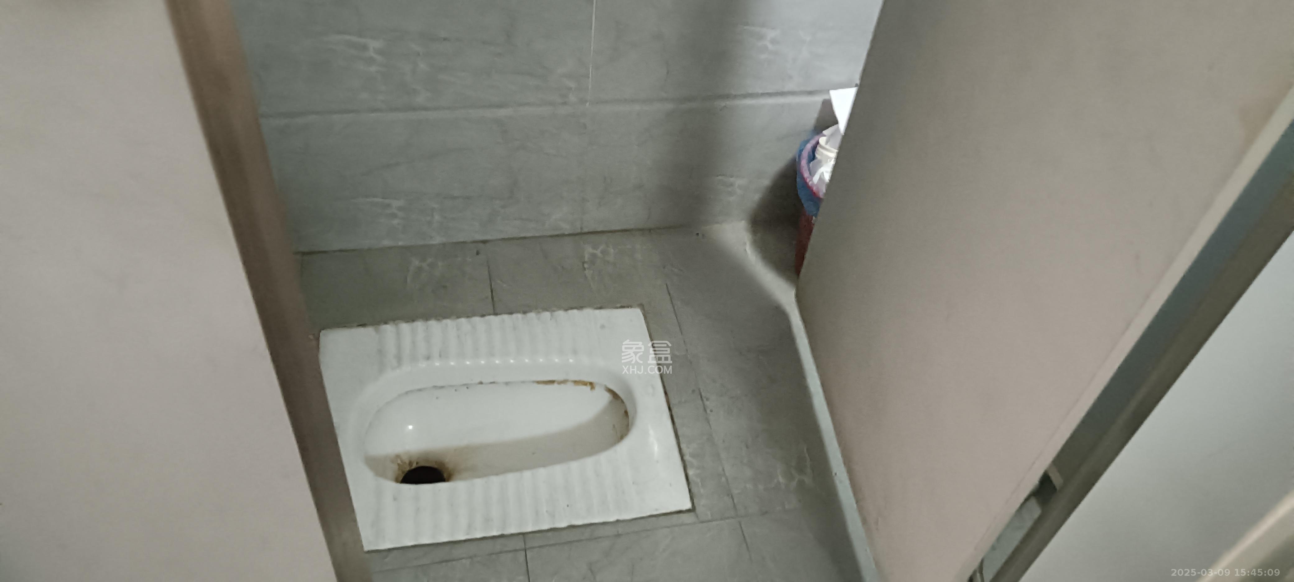 标志大厦  1室0厅0卫    3100.0元/月室内图