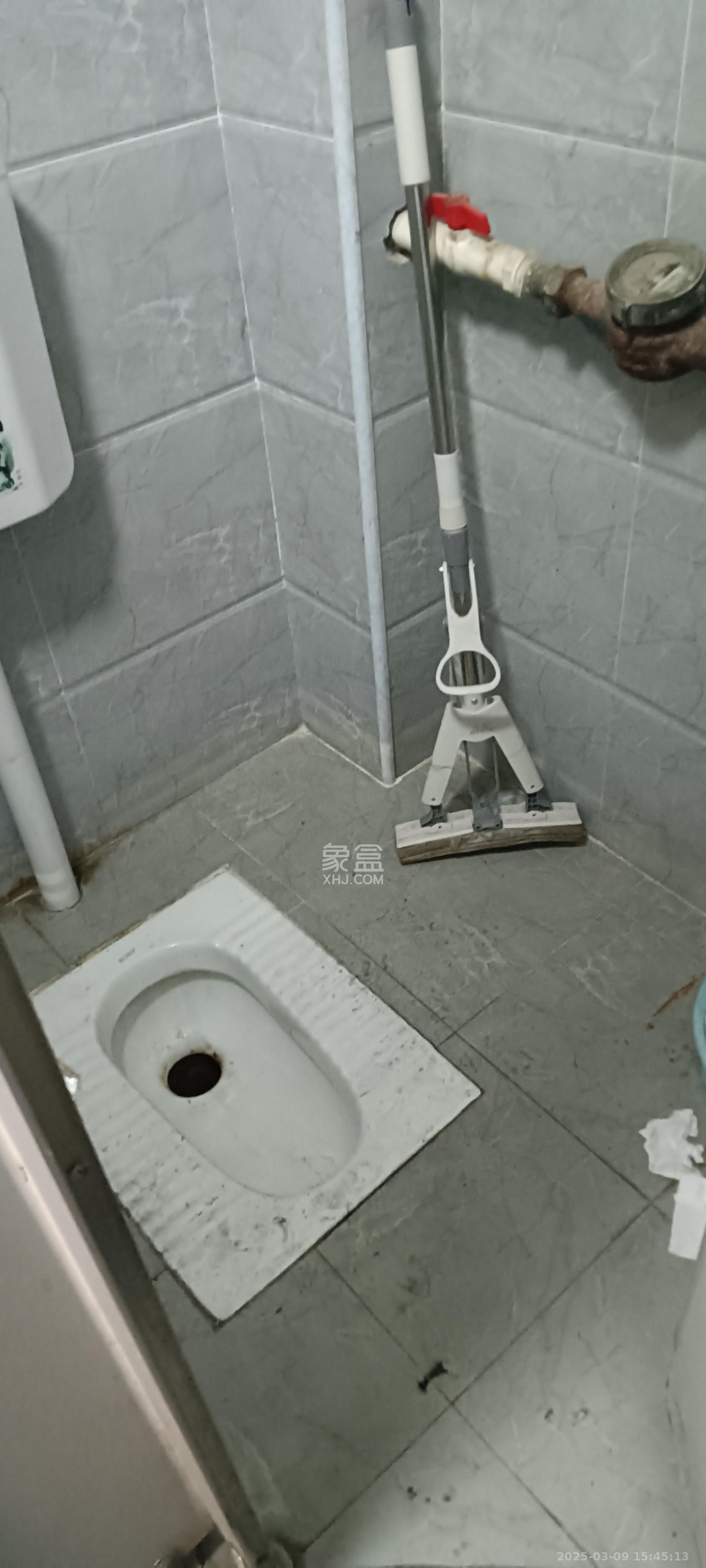 标志大厦  1室0厅0卫    3100.0元/月室内图