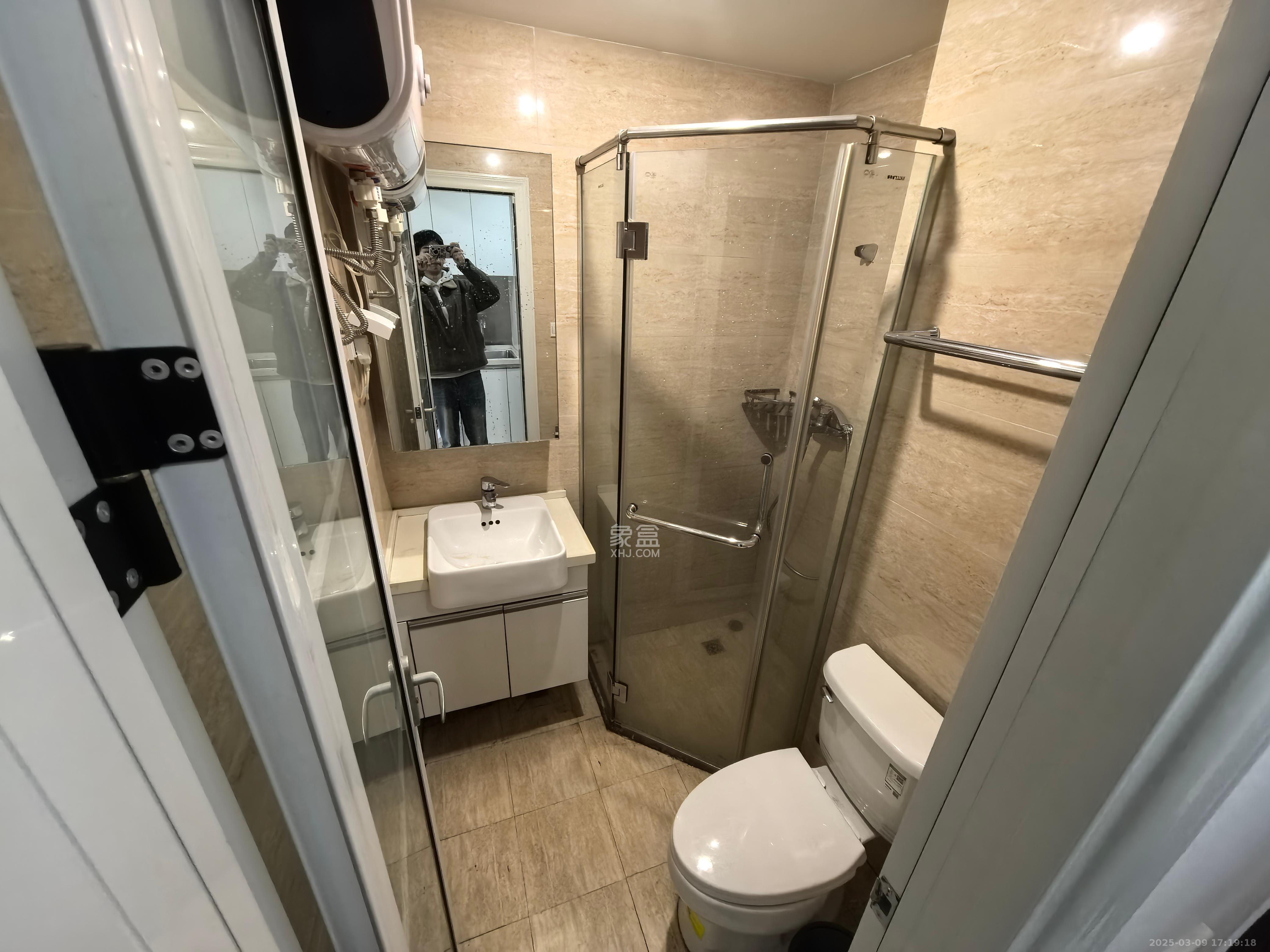 绿地之窗   31.64㎡      800.0元/月室内图