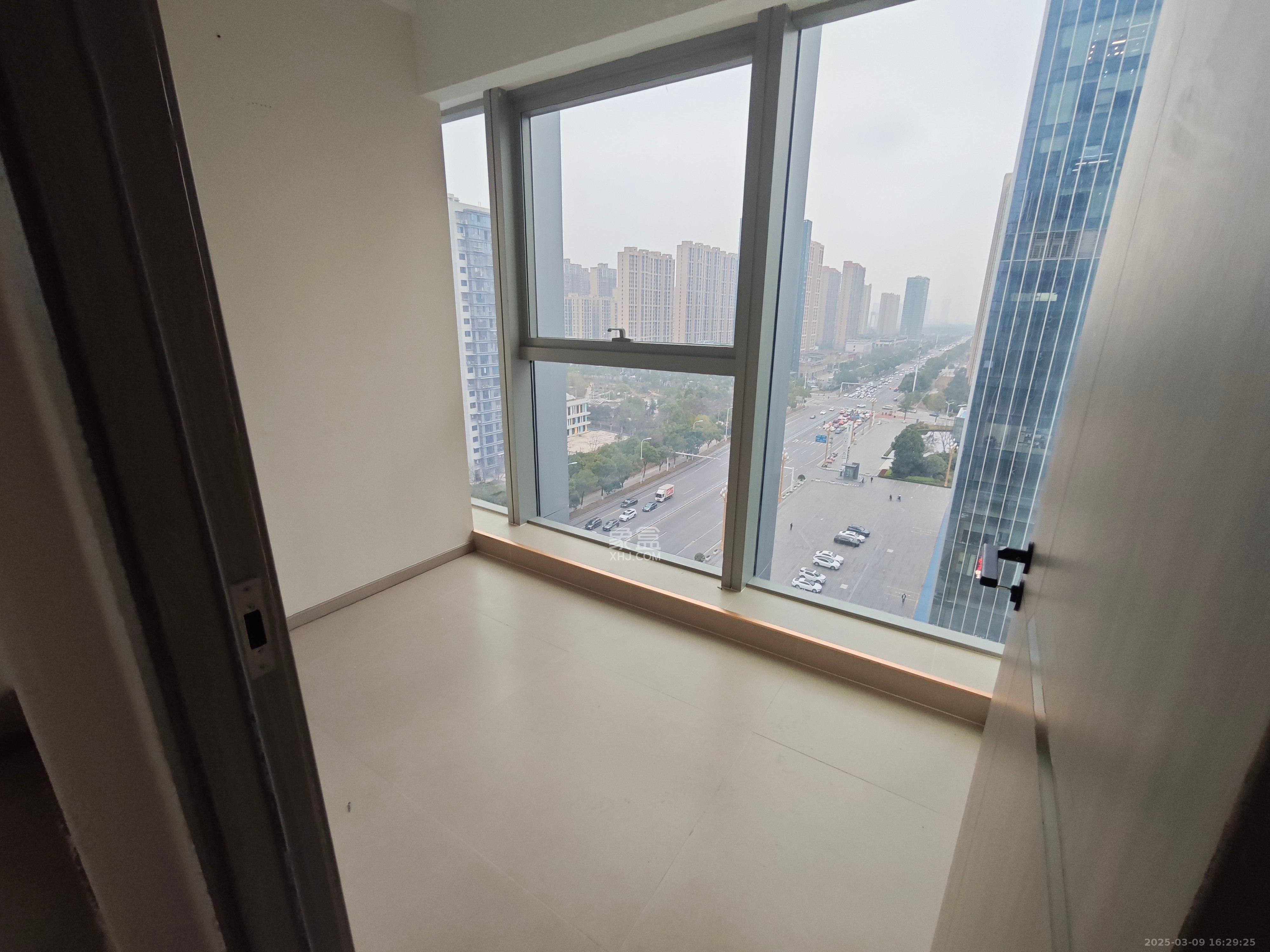 旺德府万象时代   176.0㎡      13500.0元/月室内图