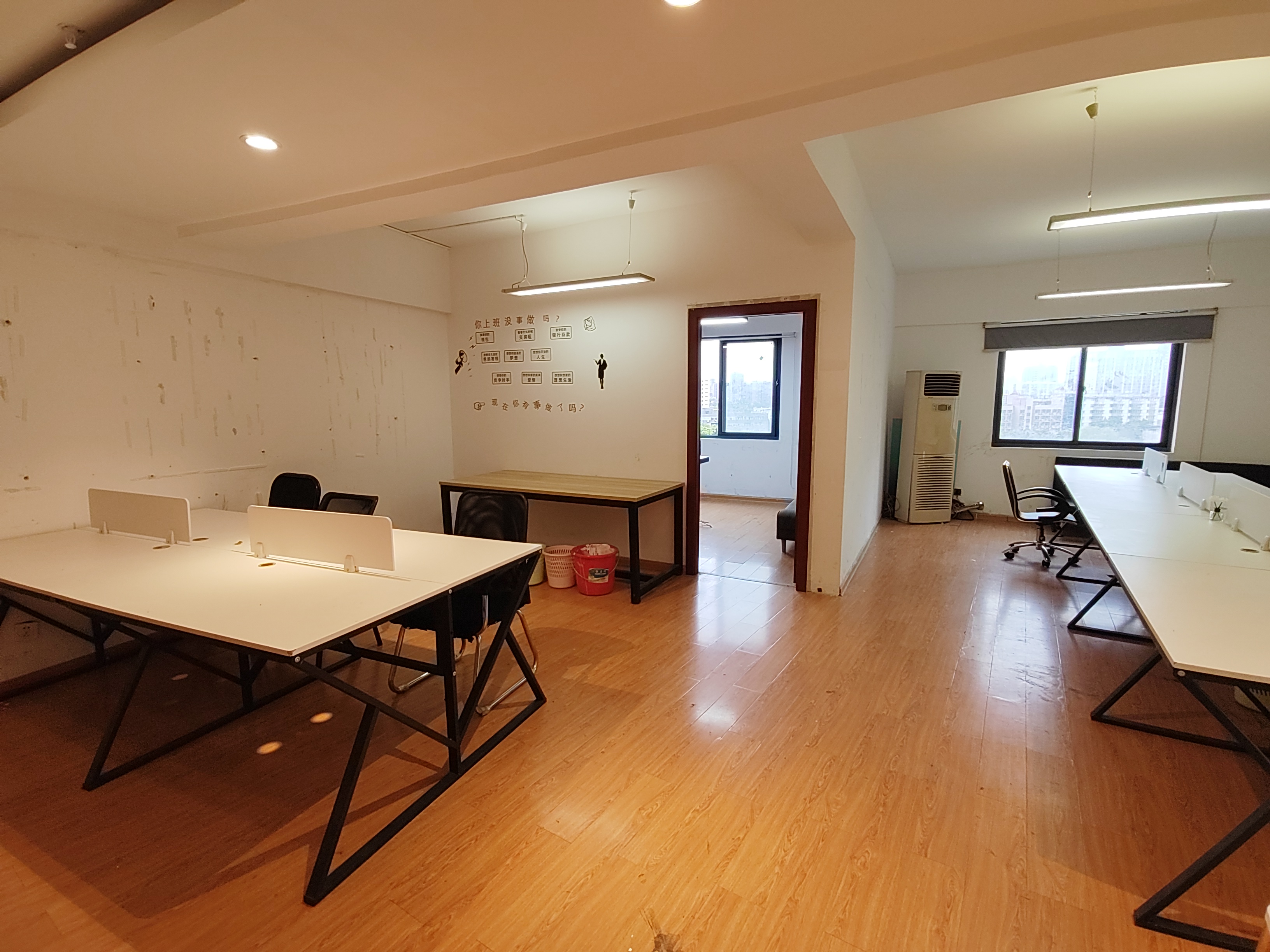 金钟精英城  1室0厅0卫   2300.00元/月室内图
