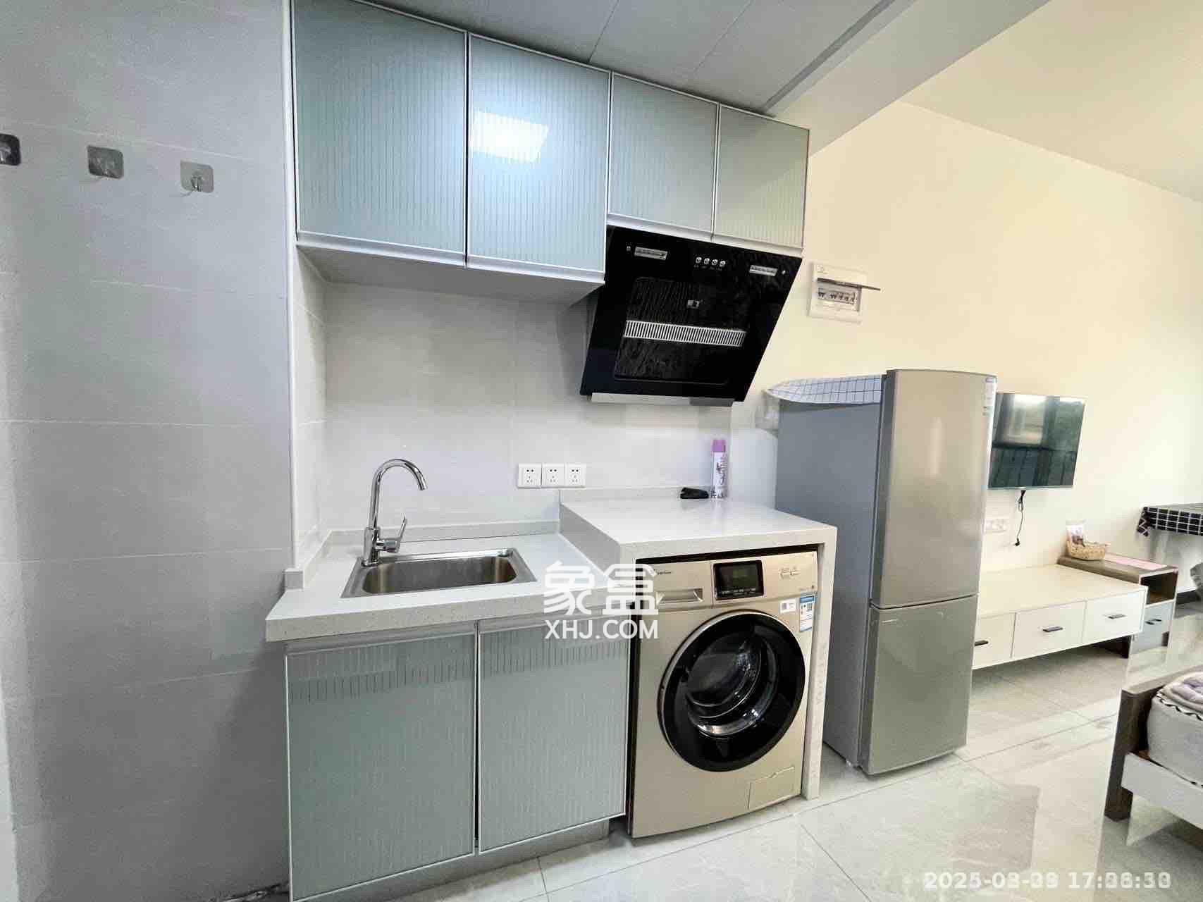 潇湘奥林匹克花园  1室1厅1卫    1400.0元/月室内图