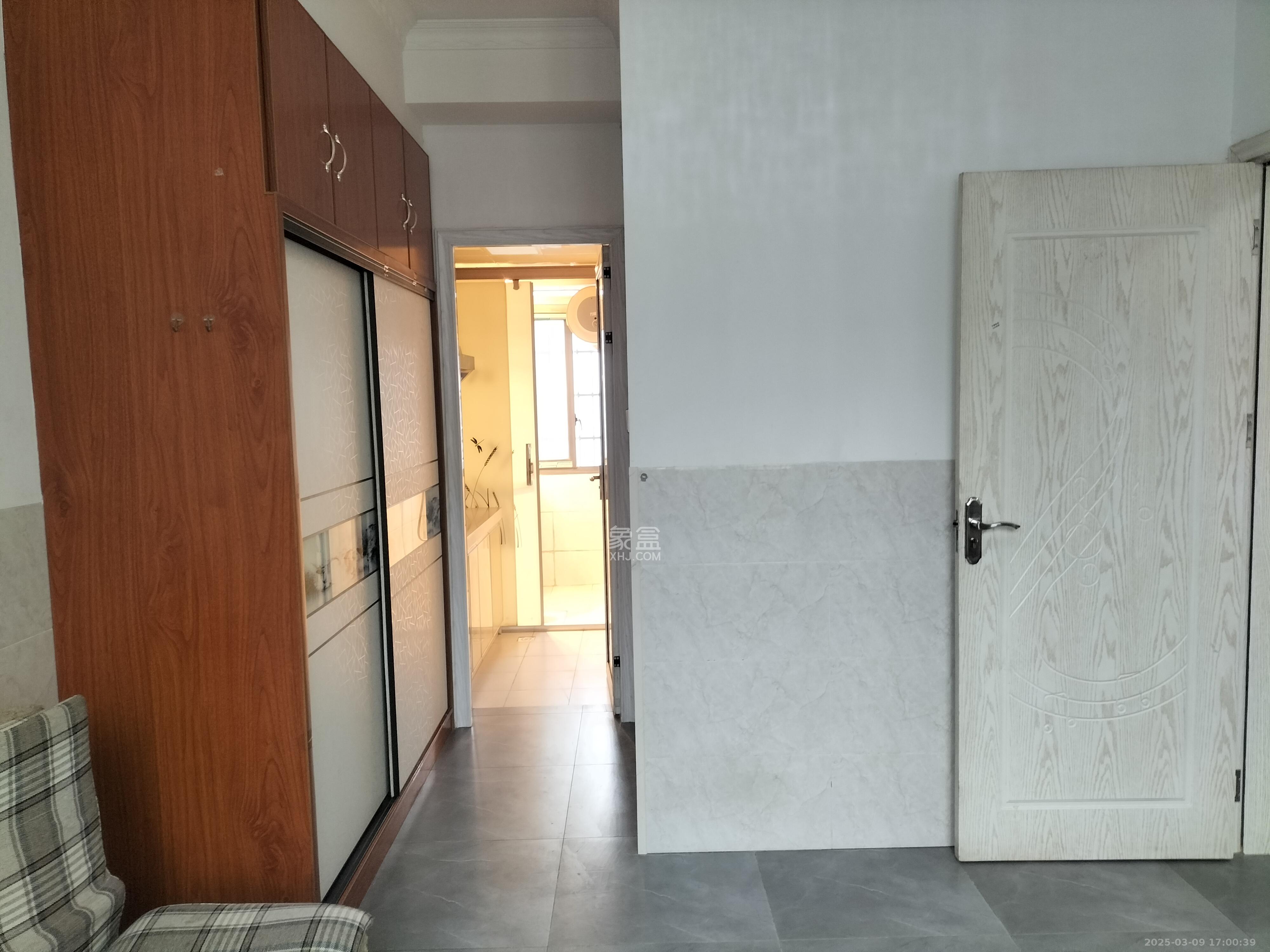 嘉顺苑 1室0厅1卫 1000.0元/月 嘉顺苑 1室0厅1卫 1000.0元/月室内图