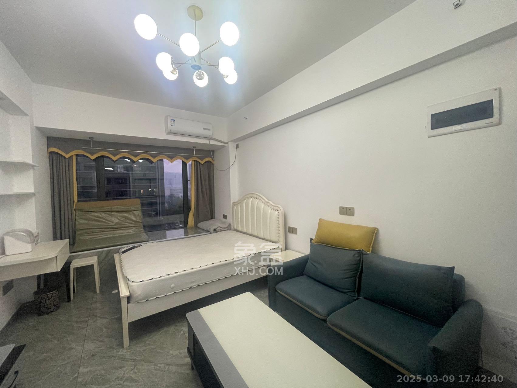 龙湖湘江星座（祺鑫星座公寓）  1室1厅1卫    1600.0元/月户型图