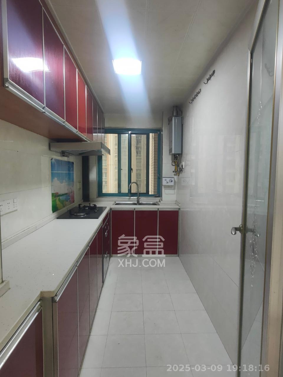 蝴蝶谷 3室2厅2卫 2200.0元/月 蝴蝶谷 3室2厅2卫 2200.0元/月室内图