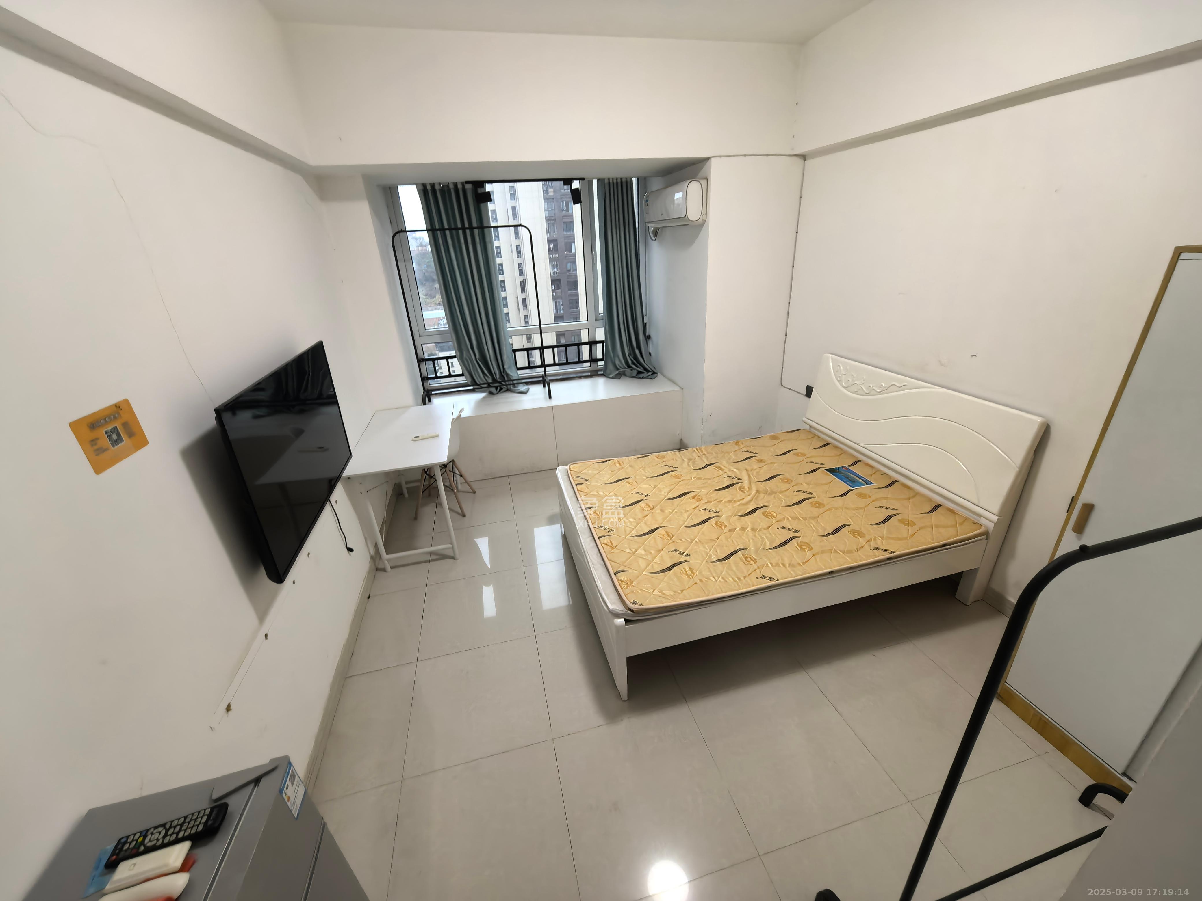 绿地之窗   31.64㎡      800.0元/月室内图