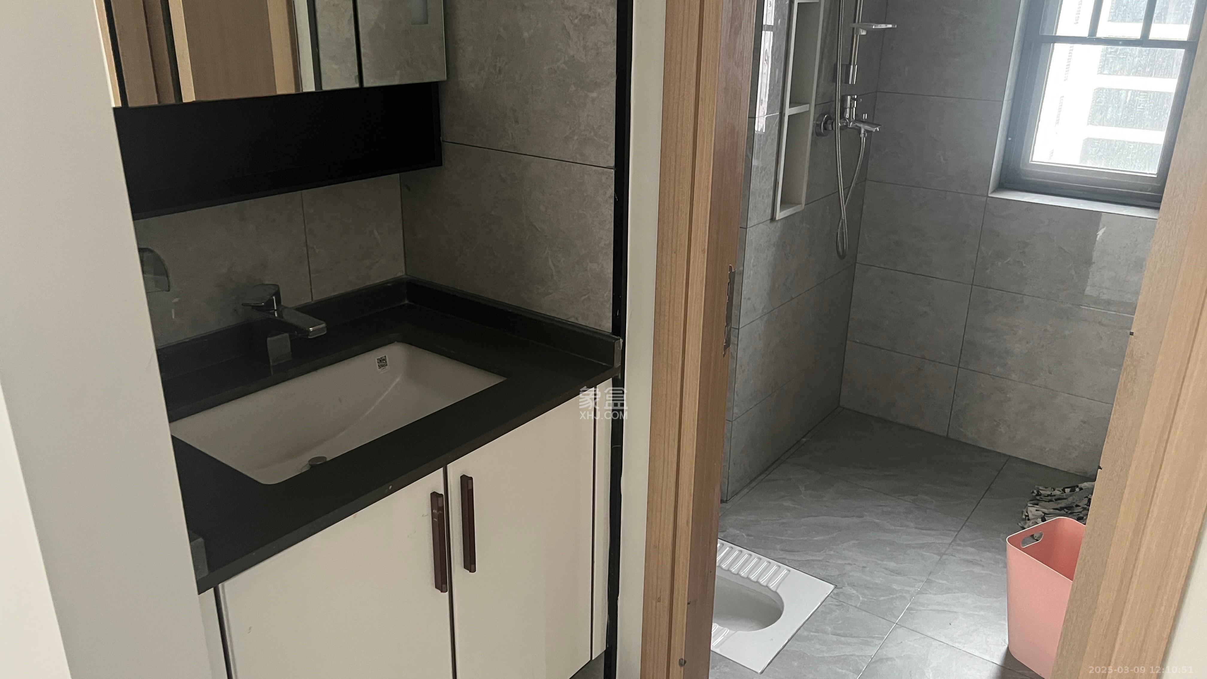 爱家当代境 1室0厅0卫 3800.0元/月 爱家当代境 1室0厅0卫 3800.0元/月室内图