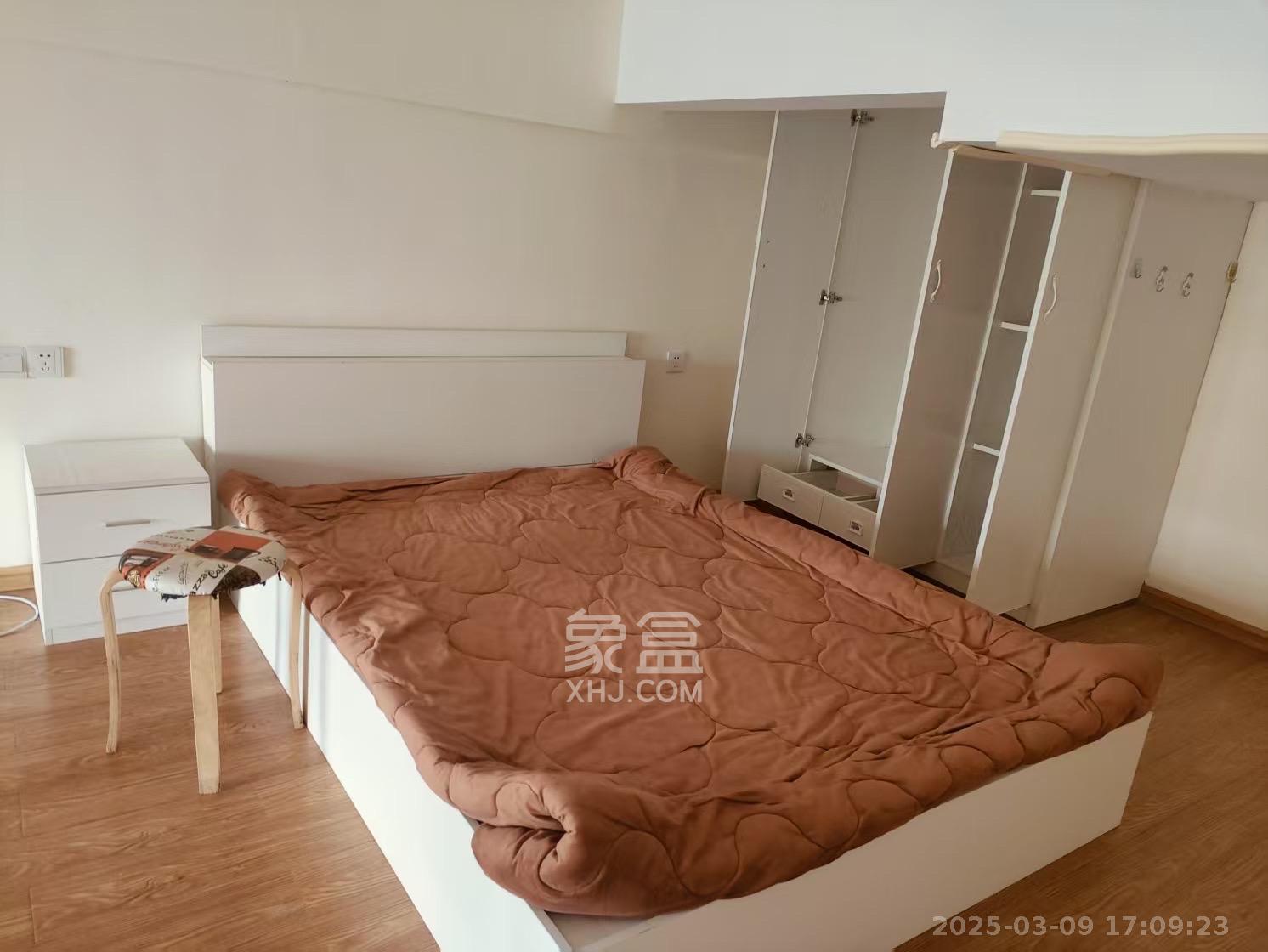 艾美潇湘  1室1厅1卫   1500.00元/月室内图