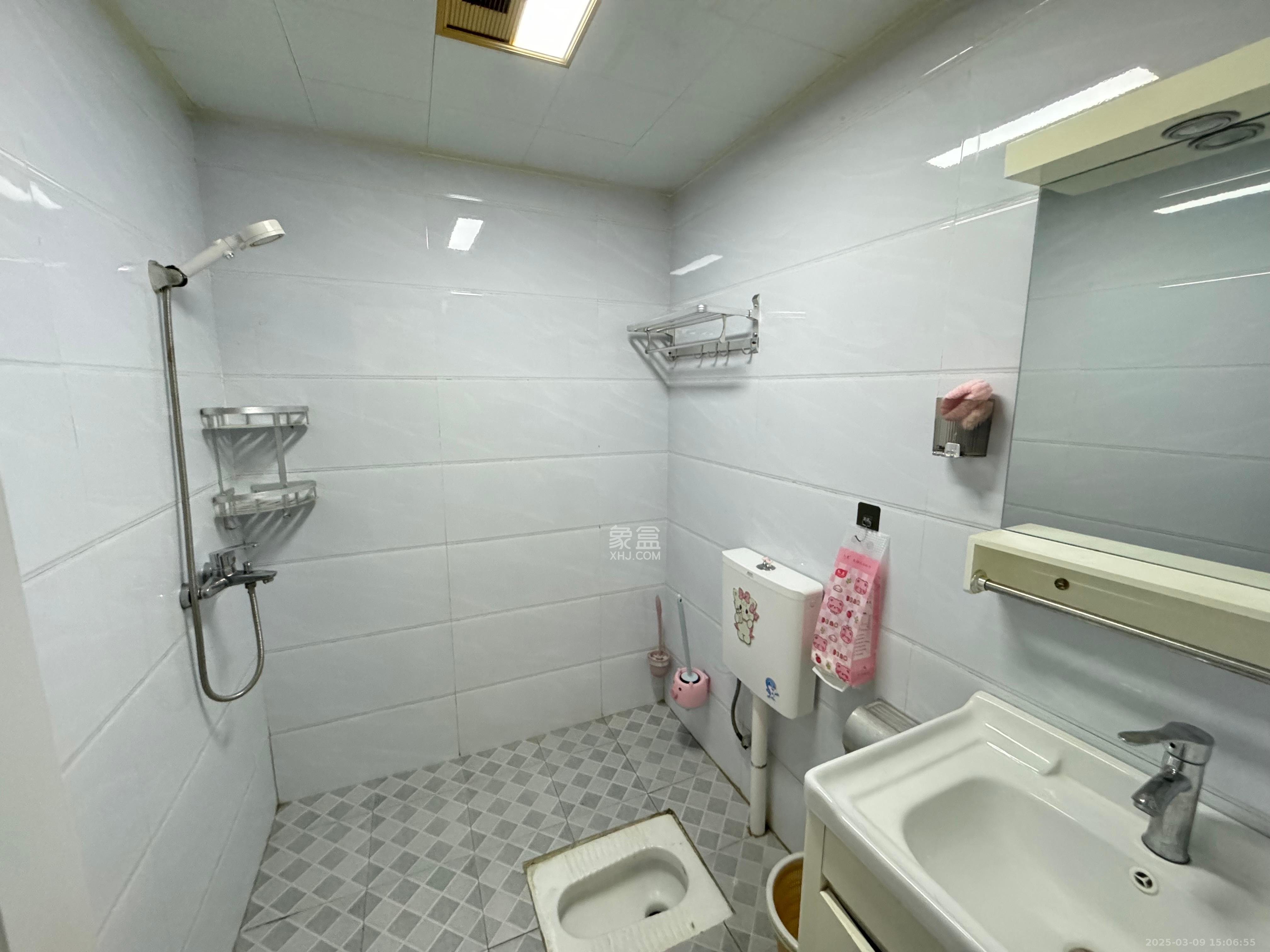 江南华府  1室0厅0卫   1700.00元/月室内图