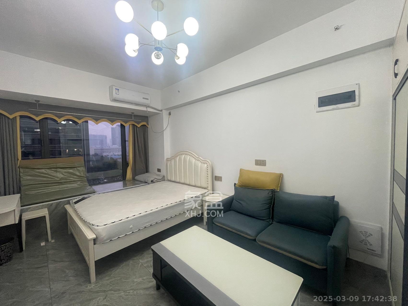 龙湖湘江星座(祺鑫星座公寓)  1室1厅1卫    1600.0元/月 龙湖湘江星座(祺鑫星座公寓)  1室1厅1卫    1600.0元/月户型图