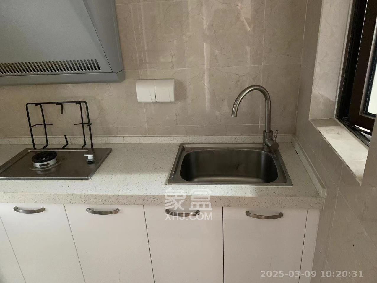 中建信和城  1室1厅1卫   1500.00元/月室内图