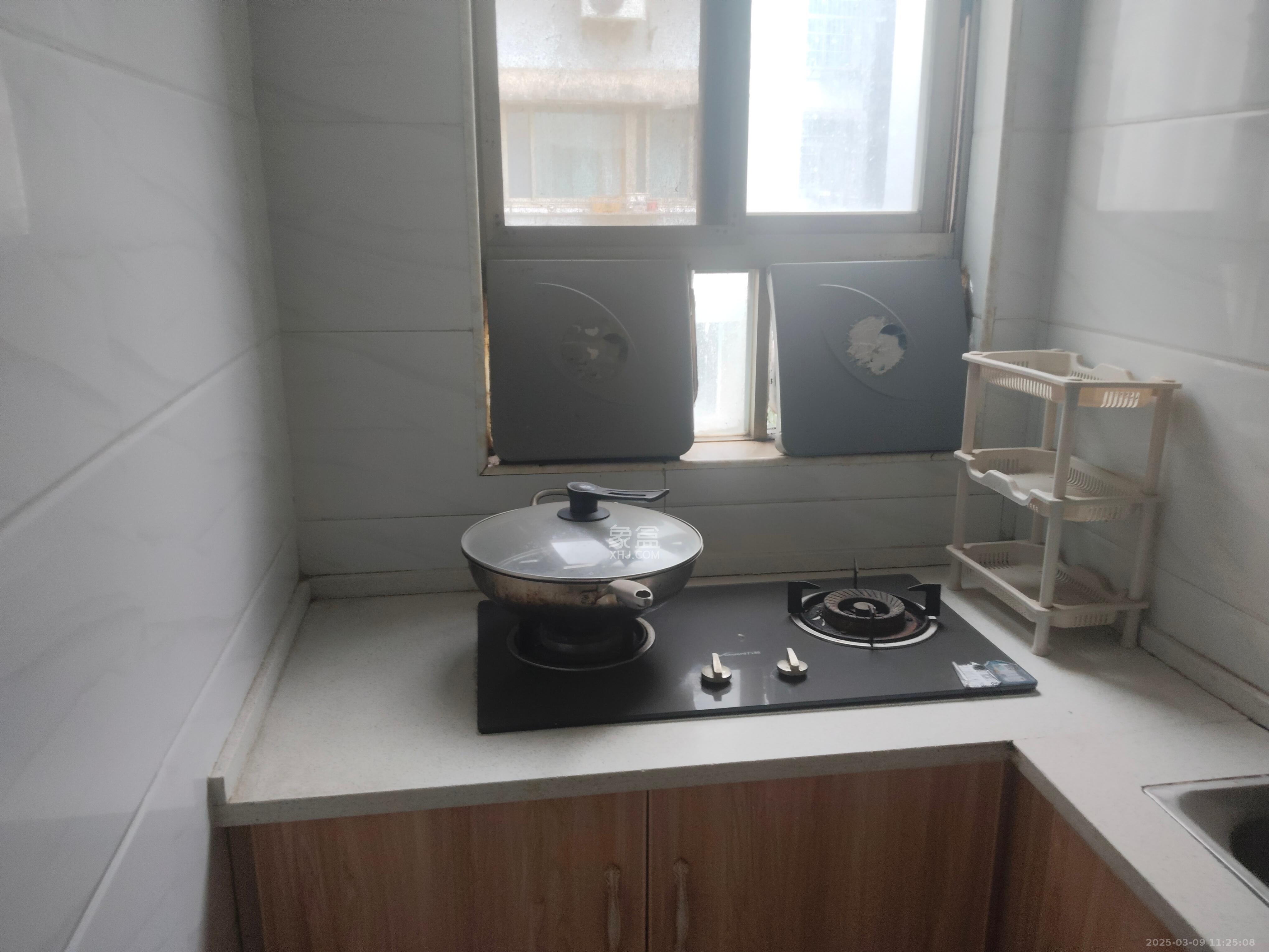 中南石油局宿舍 3室1厅1卫 2300.0元/月 中南石油局宿舍 3室1厅1卫 2300.0元/月室内图