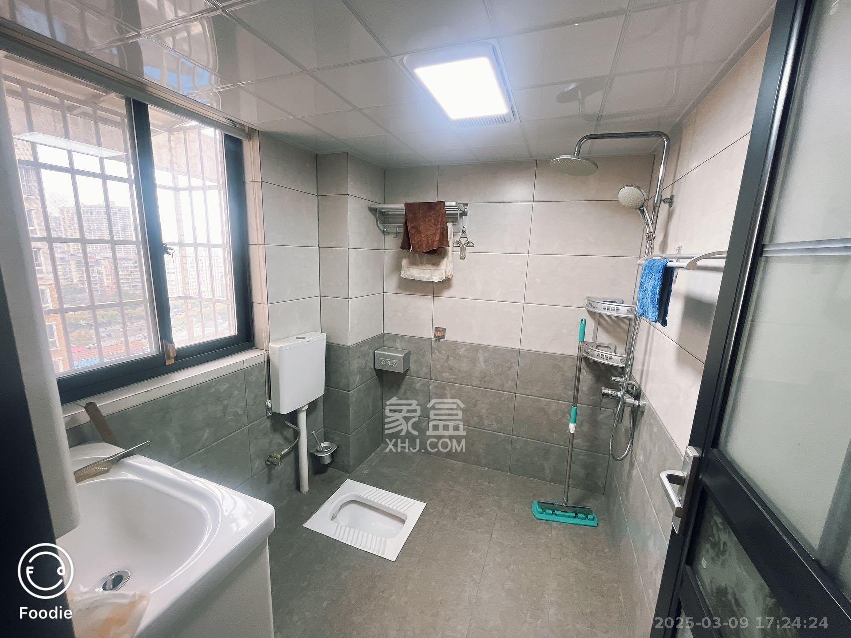 四方锦城 2室1厅1卫 2800.0元/月 四方锦城 2室1厅1卫 2800.0元/月室内图