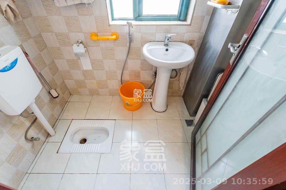 威尔士春天  3室2厅2卫   2800.00元/月室内图