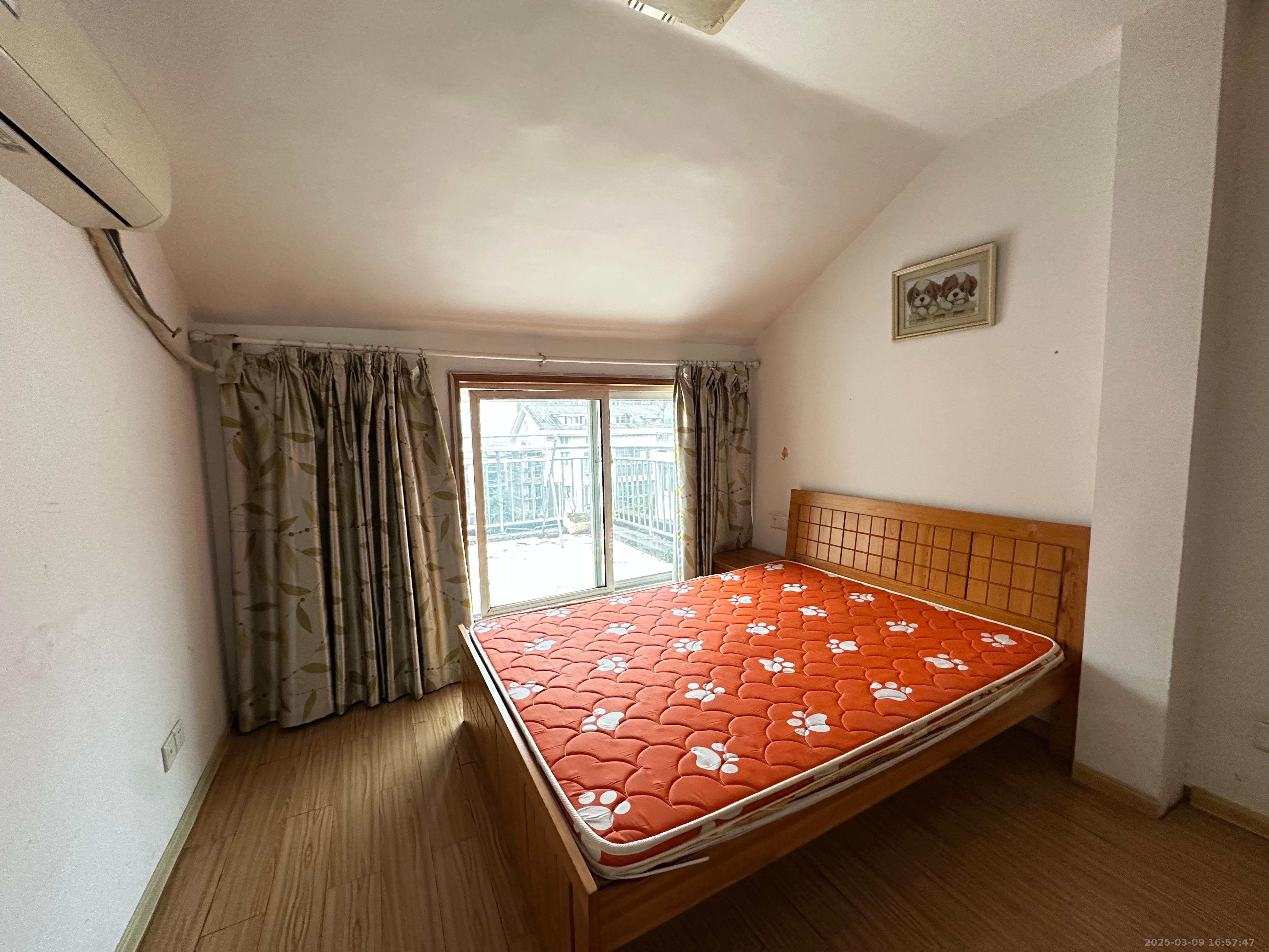 鄱阳小区 2室2厅1卫 1000.0元/月 鄱阳小区 2室2厅1卫 1000.0元/月室内图