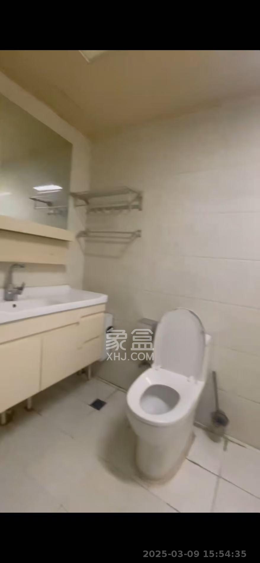 怡海星城 1室1厅1卫 1400.0元/月 怡海星城 1室1厅1卫 1400.0元/月室内图