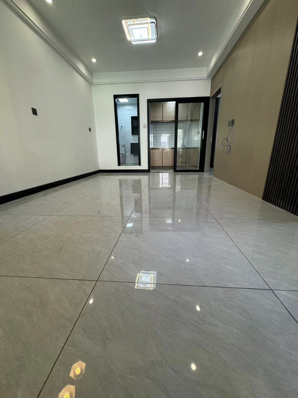 恒利大厦 1室0厅0卫 62.0万 恒利大厦 1室0厅0卫 62.0万室内图