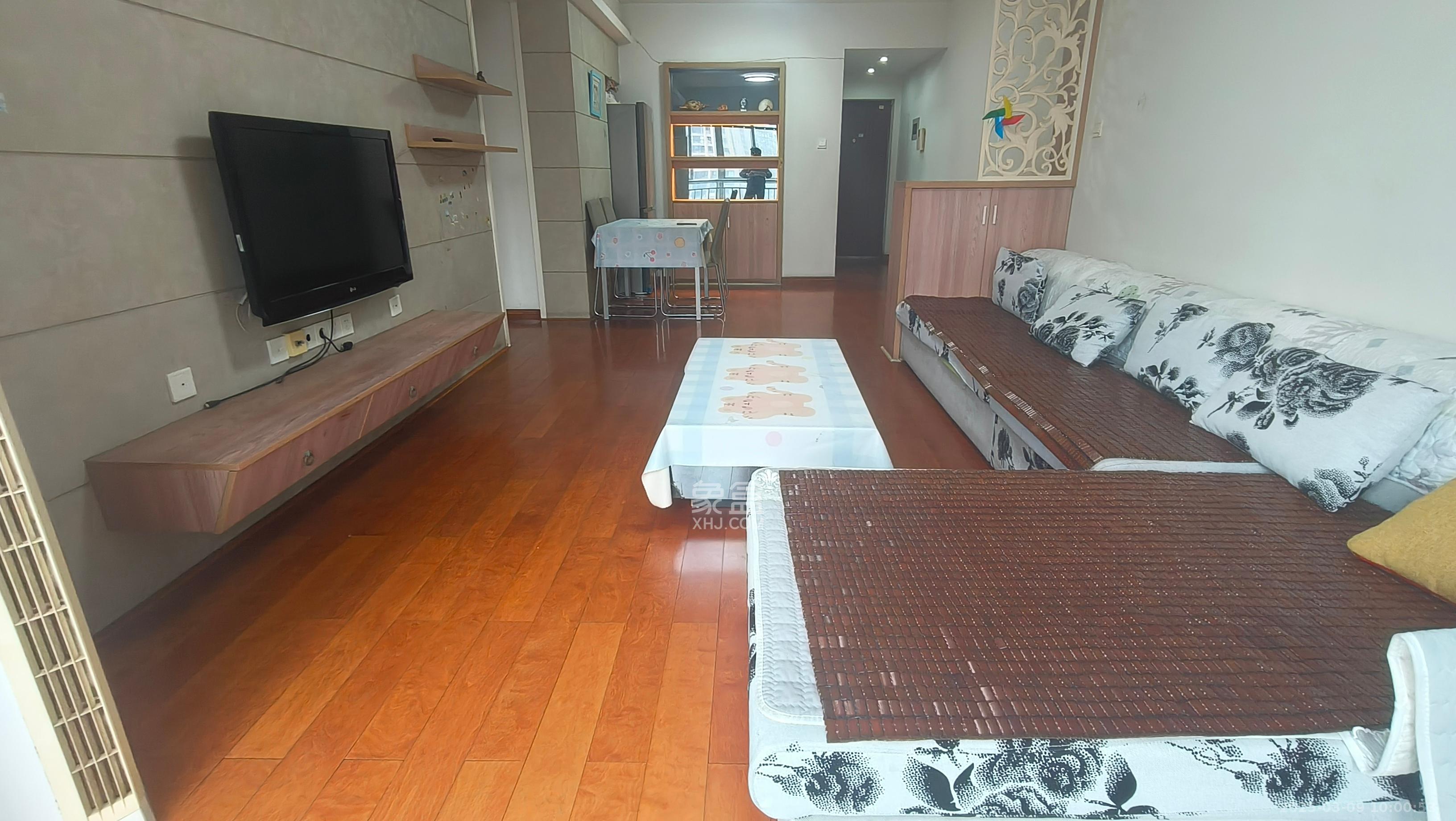 新芙蓉之都  2室2厅1卫    2500.0元/月室内图