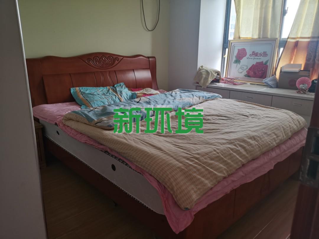 月亮湾三期 3室2厅1卫 2000.0元/月 月亮湾三期 3室2厅1卫 2000.0元/月室内图