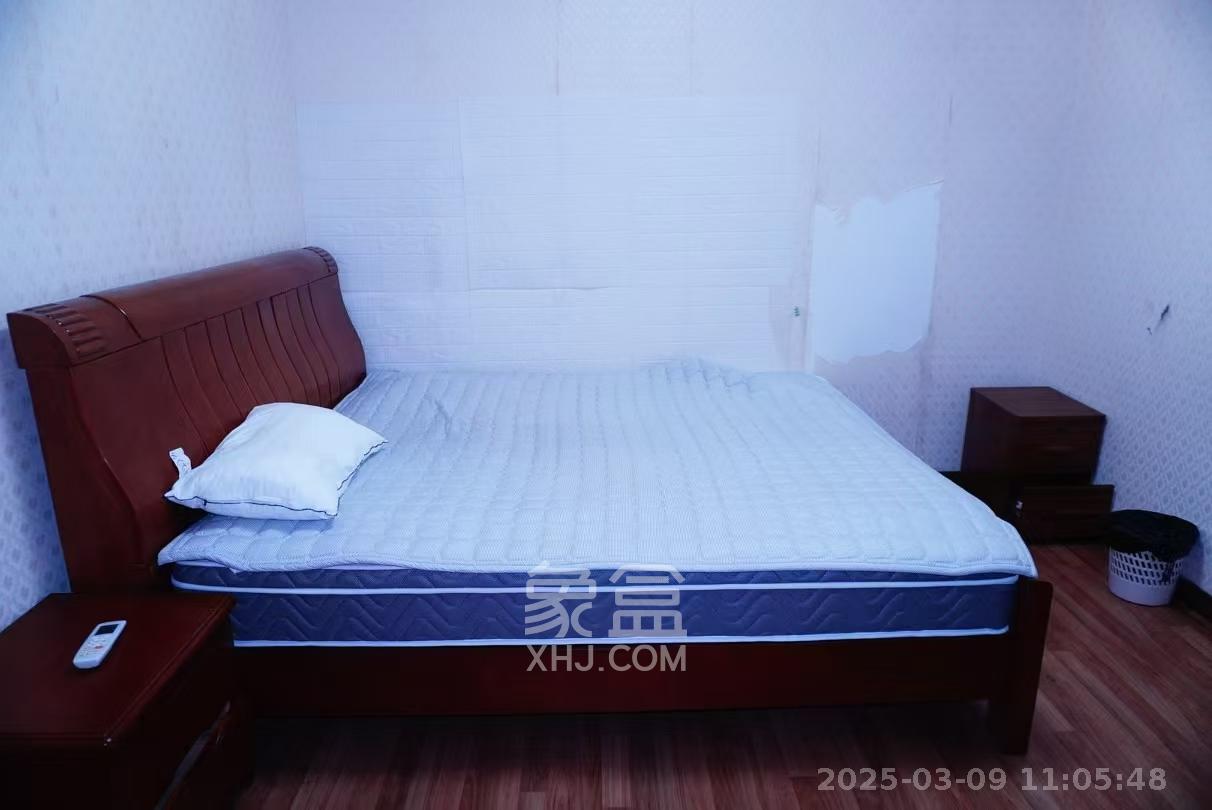 省卫生厅机关大院 3室2厅1卫 2700.0元/月 省卫生厅机关大院 3室2厅1卫 2700.0元/月室内图