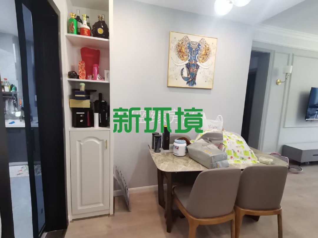 昊天珑璟湾 3室2厅1卫 2000.0元/月 昊天珑璟湾 3室2厅1卫 2000.0元/月室内图