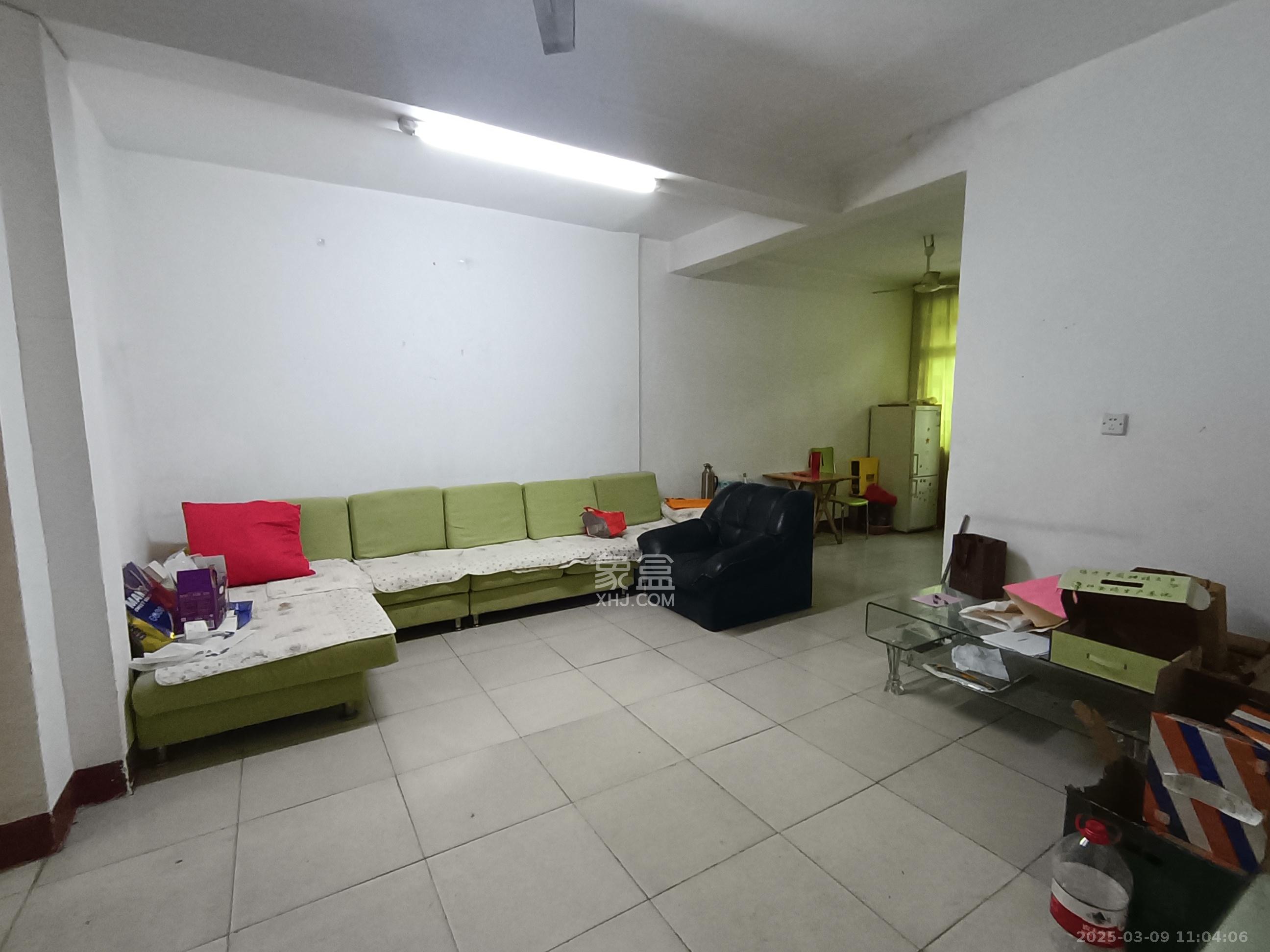 金科园  2室1厅1卫    2500.0元/月室内图