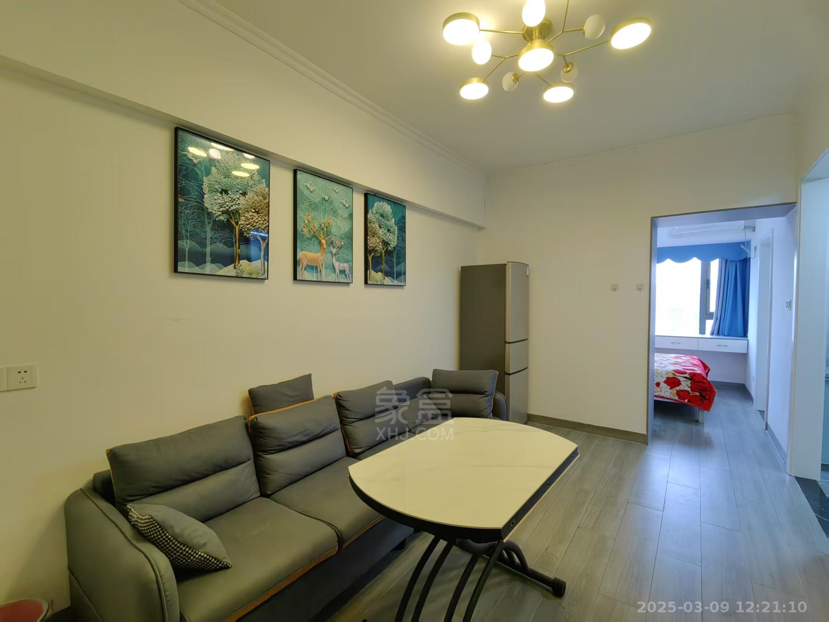 凯风珑城 1室1厅1卫 1100.0元/月 凯风珑城 1室1厅1卫 1100.0元/月室内图